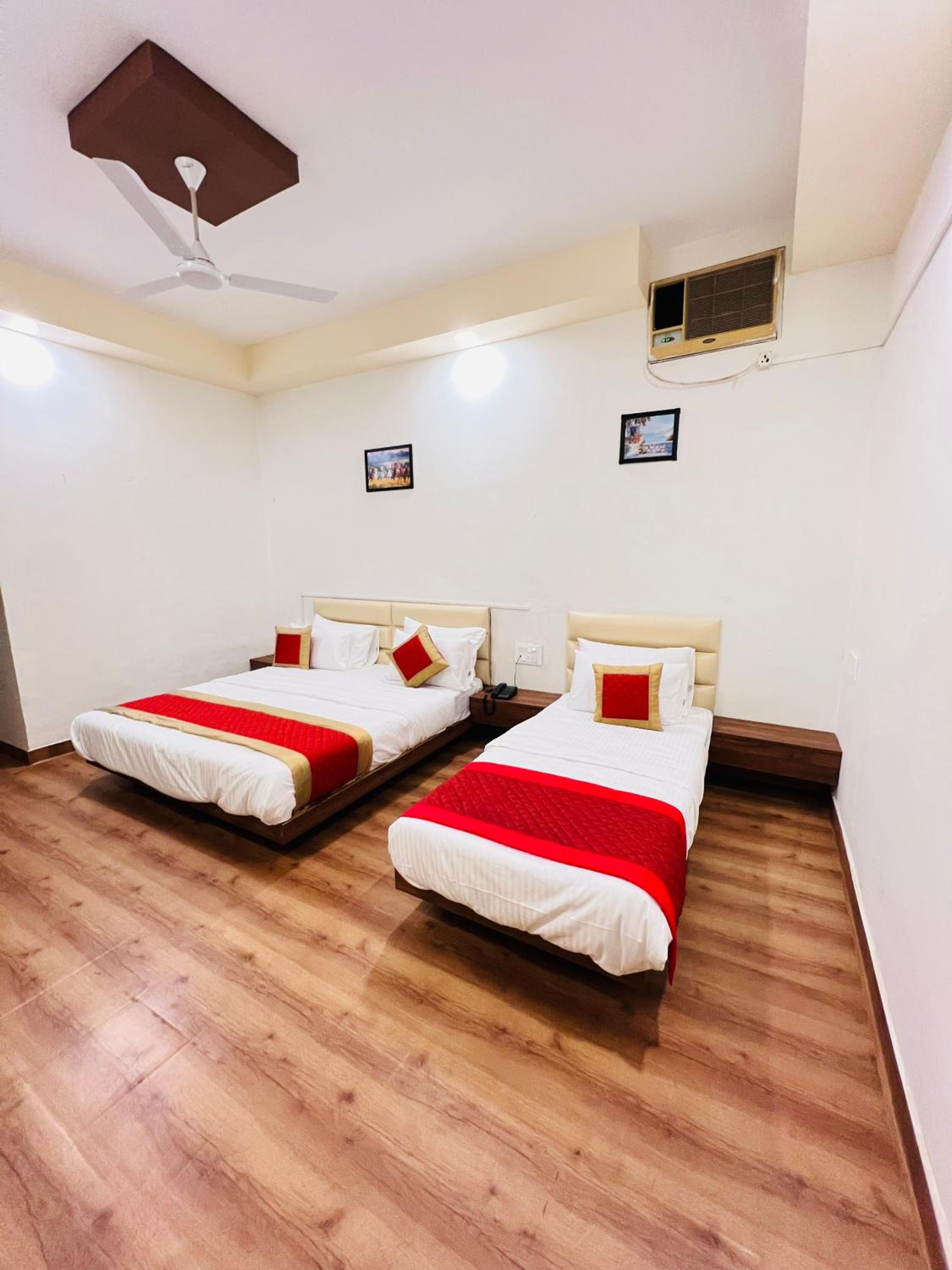 Deluxe Triple Room - Photo 3