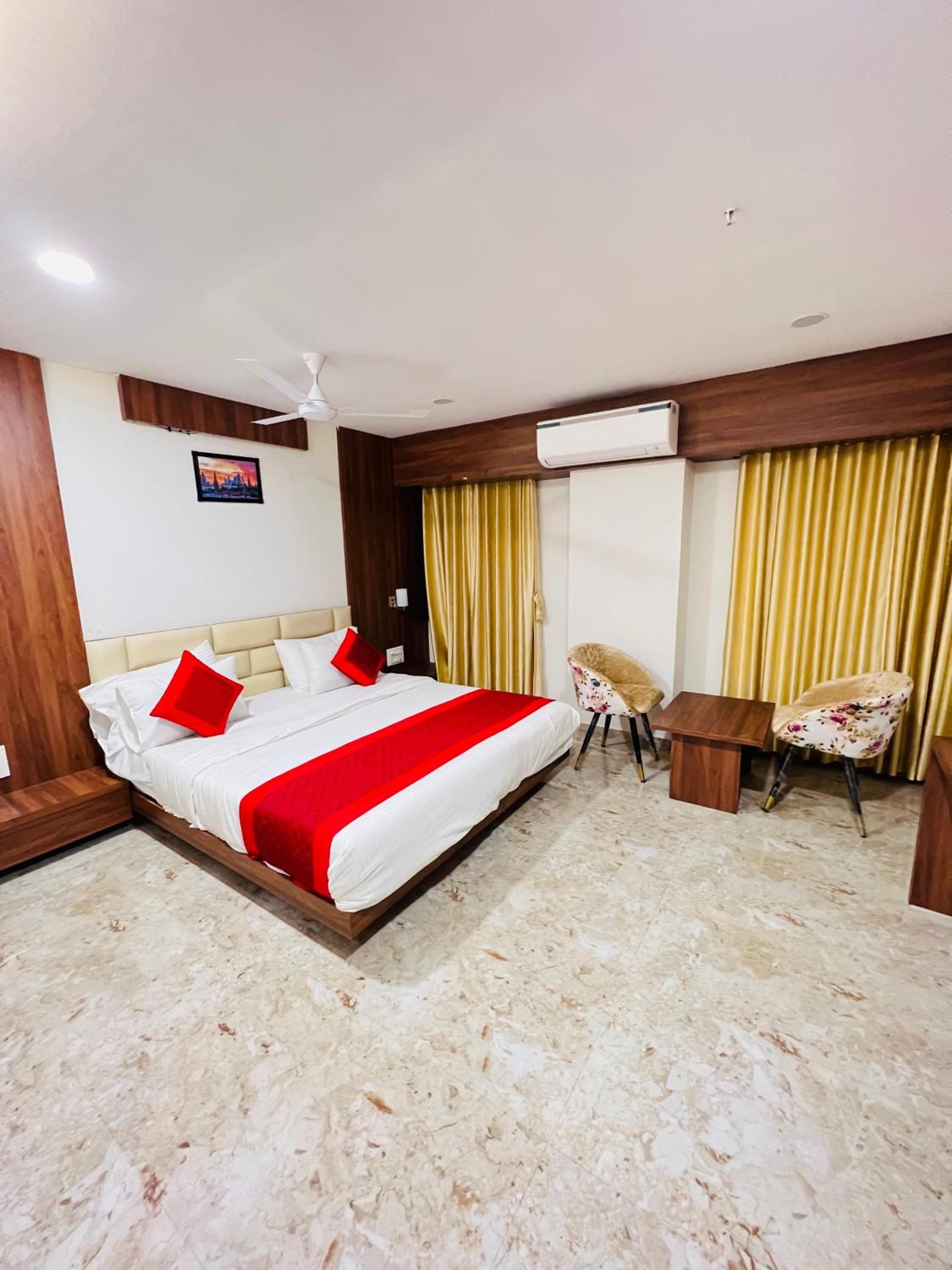 Superior Double or Twin Room with Mountain View - Photo 4