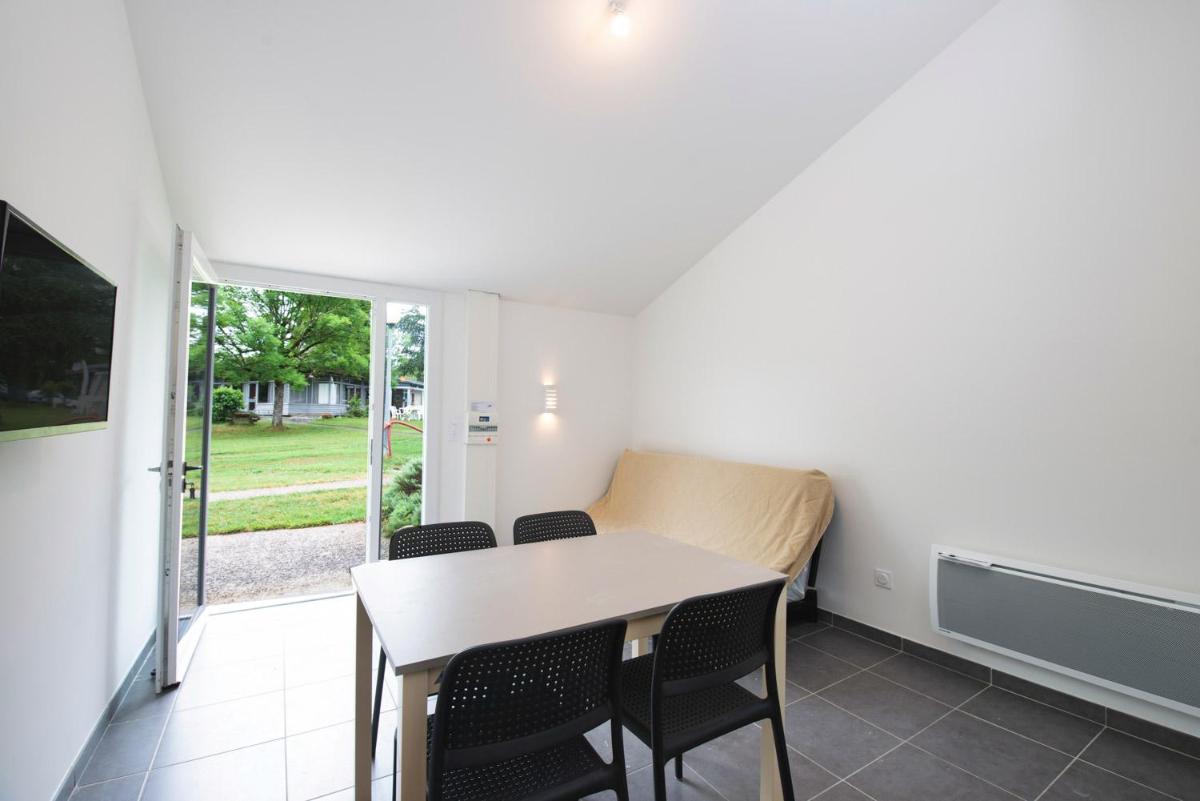 Studio with Terrace photo 2