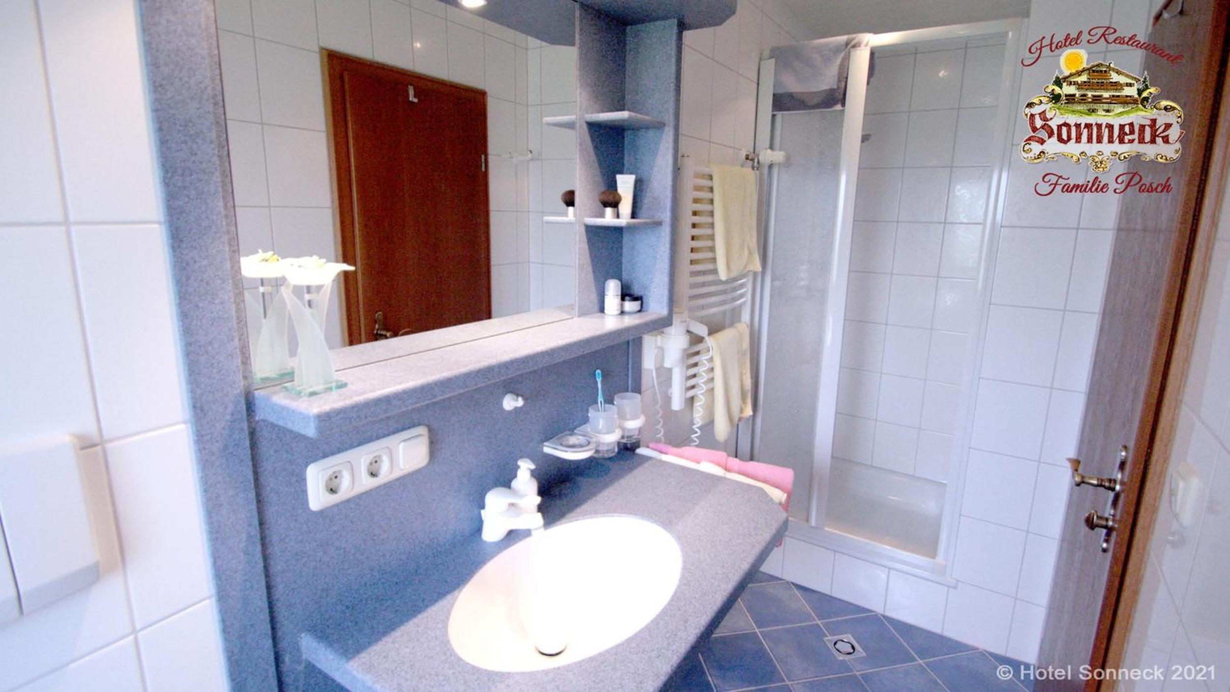 Budget Double or Twin Room photo 2