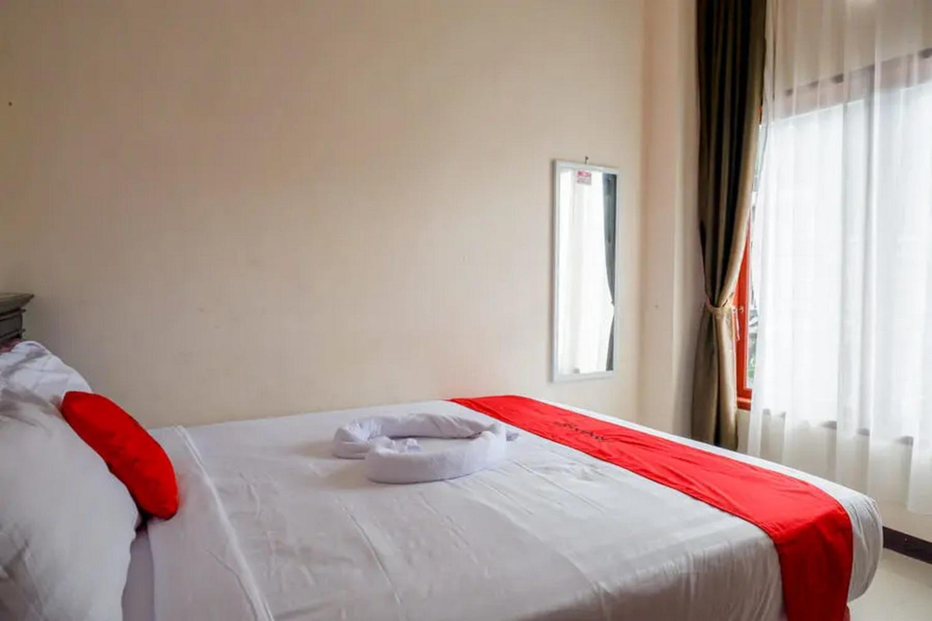 Deluxe Double Room - Photo 6