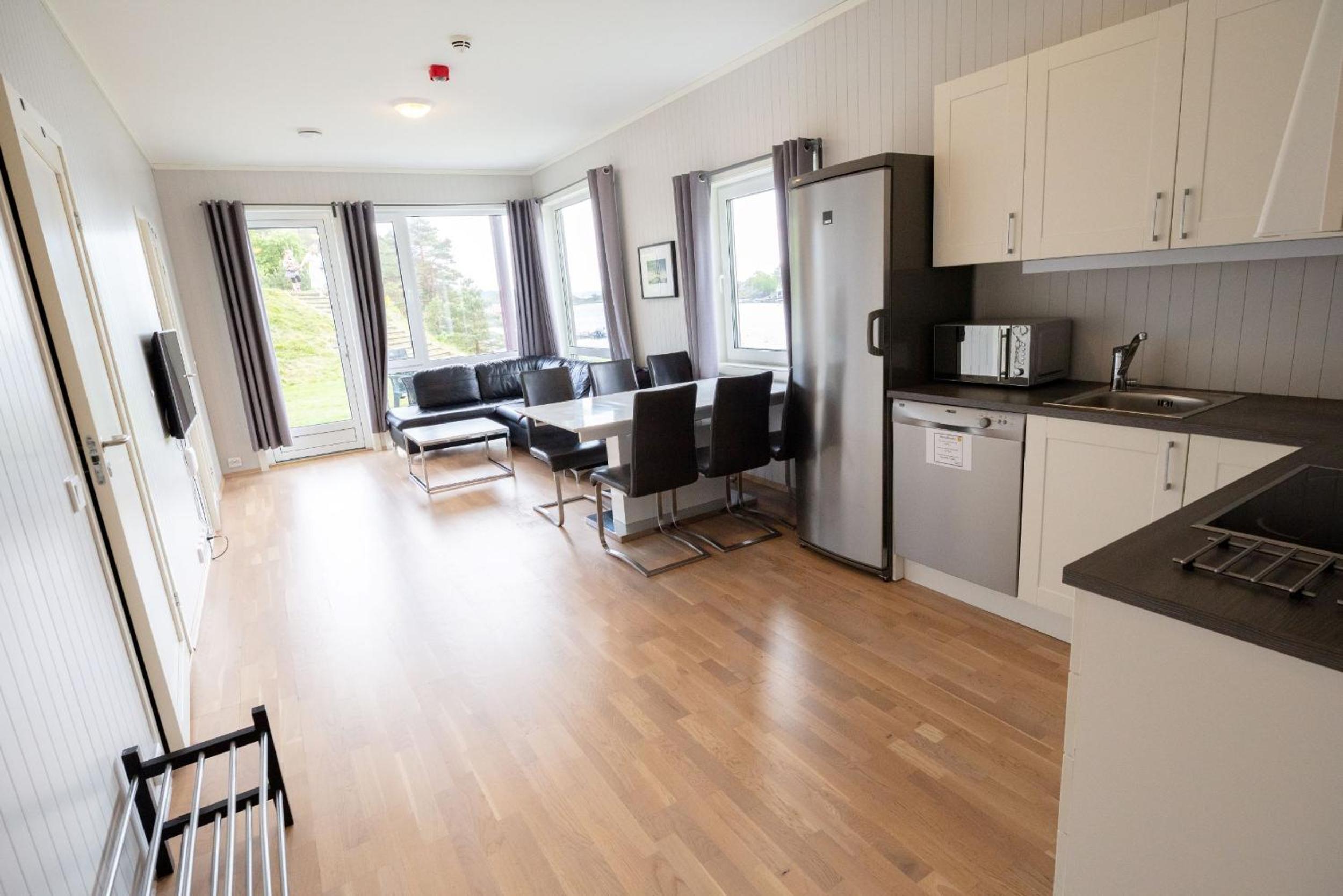 Apartment - Ground Floor photo 3