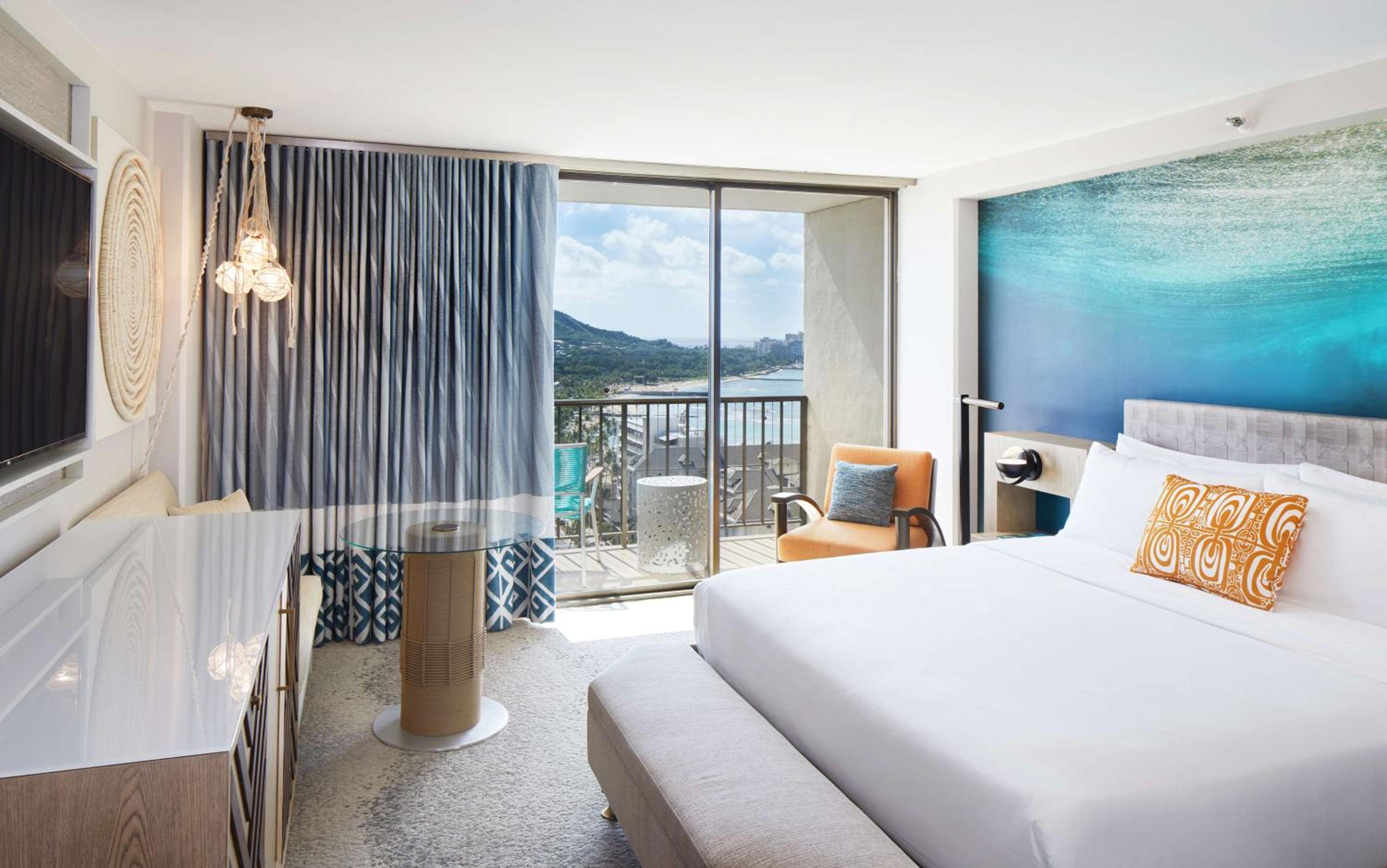 Deluxe Ocean View 1 King Bed - Photo 3