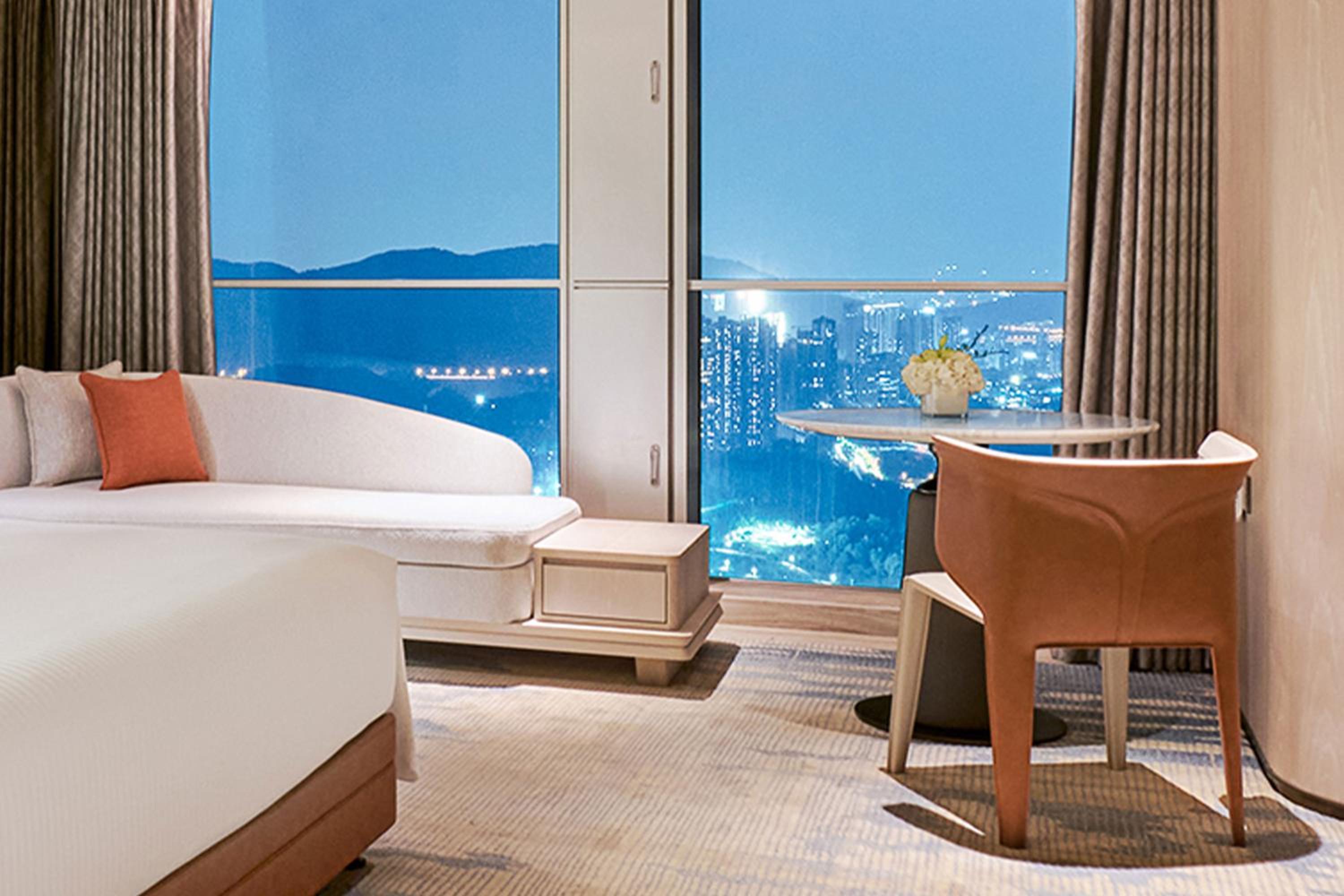 Deluxe Double Room with Two Double Beds - Photo 5