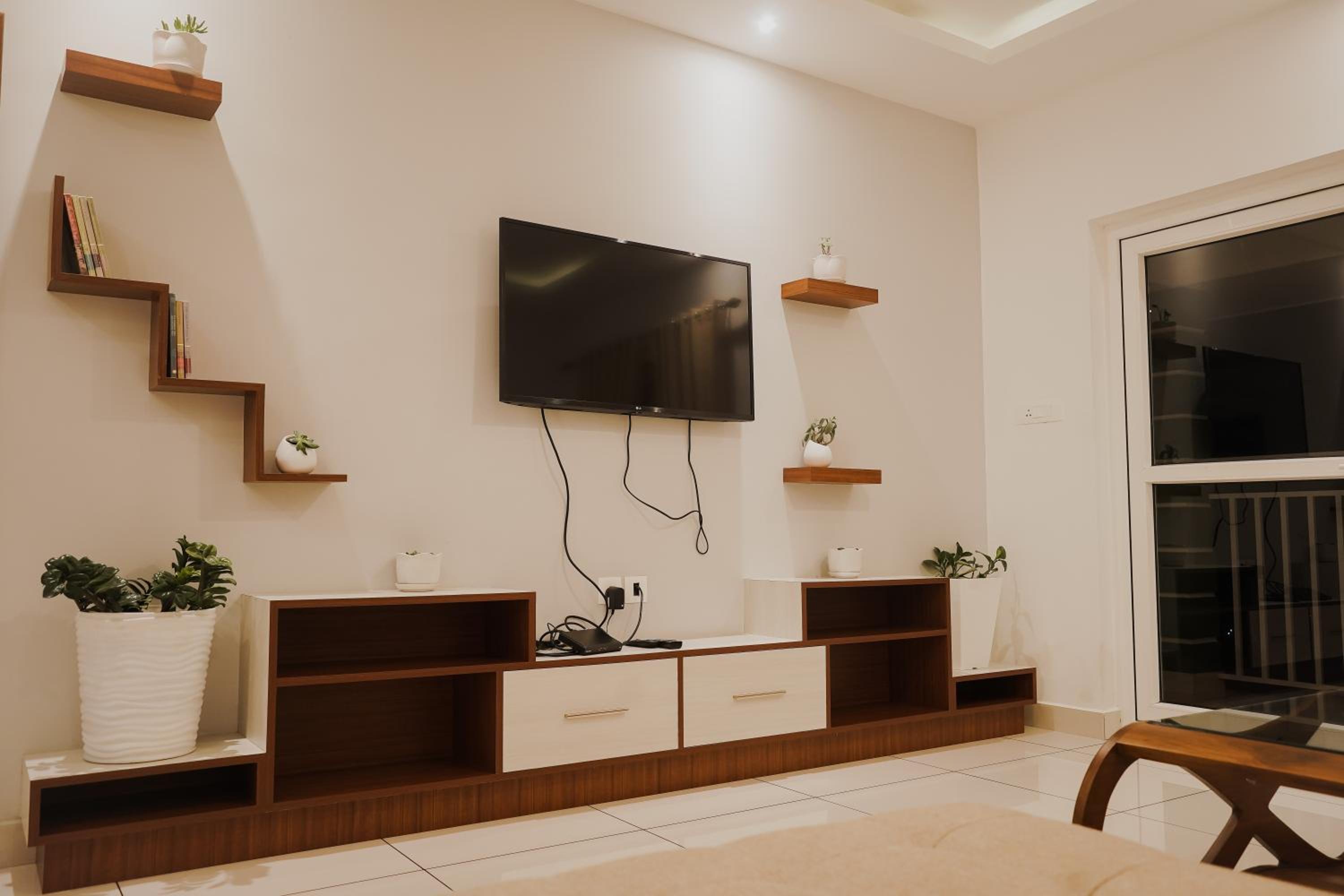Mountain View Suite with Early Check-In upto 2 hours (subject to availability) - Photo 7