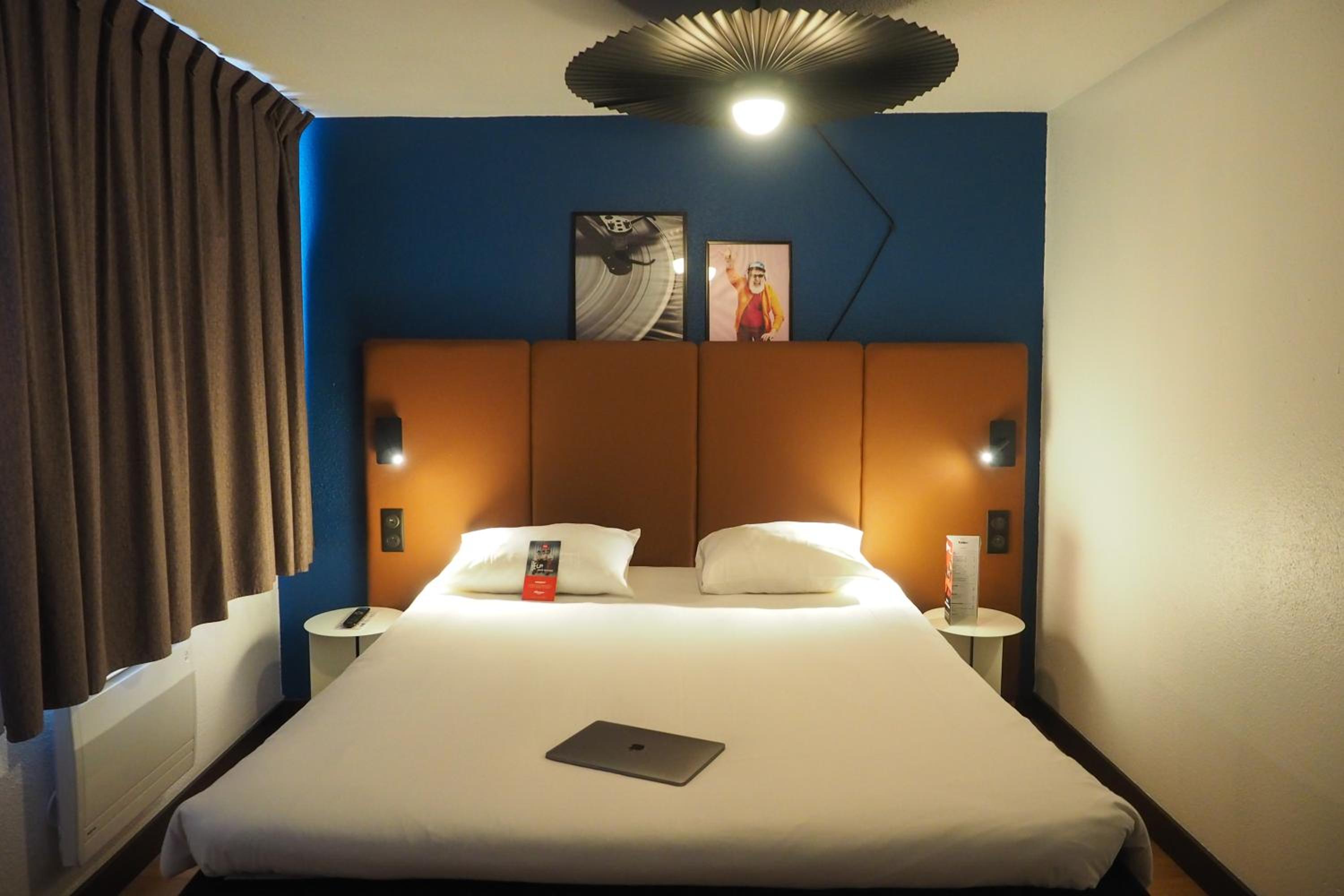 Standard Double Room - Photo 7