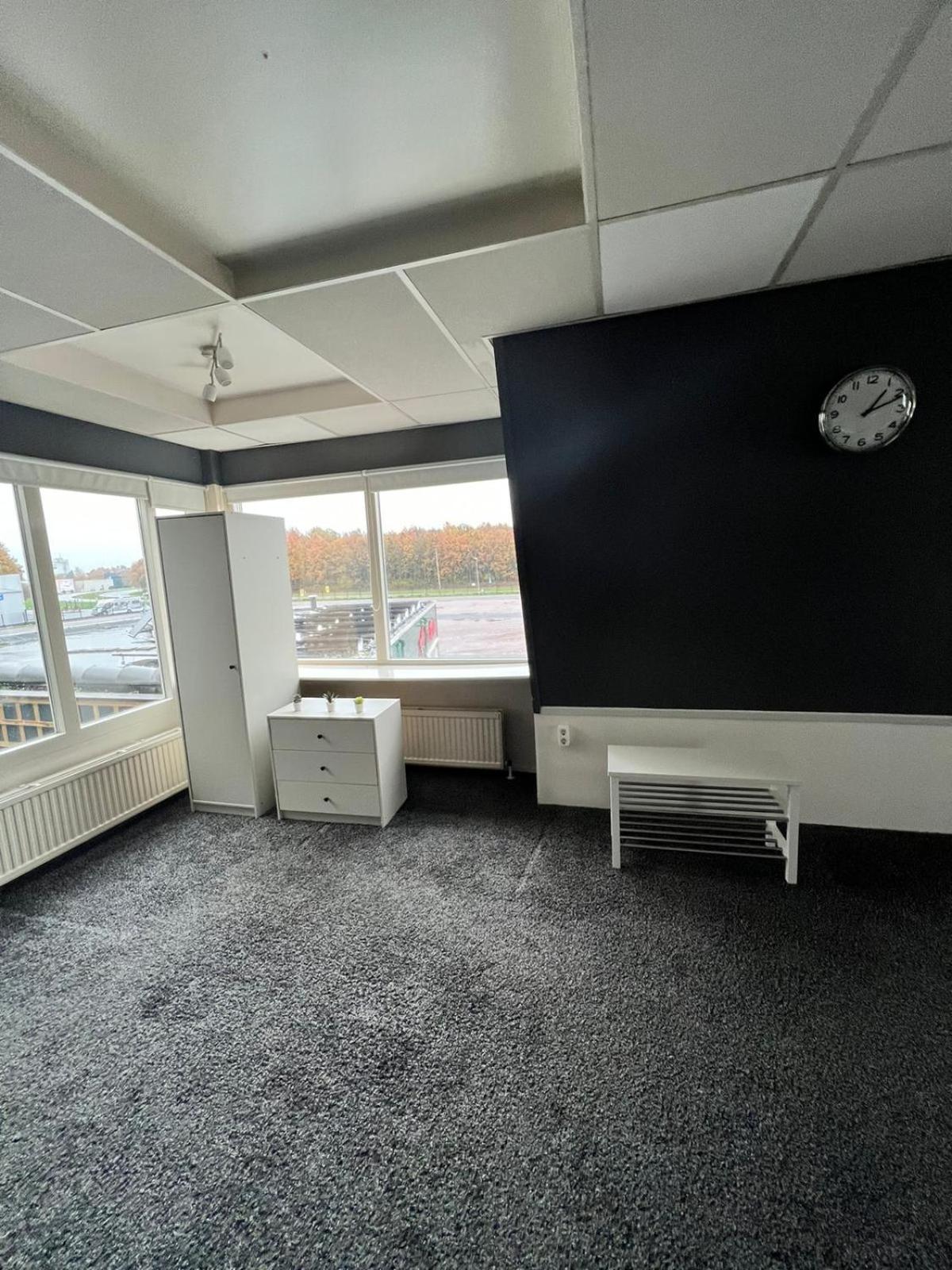 Triple Room with Private Bathroom photo 3
