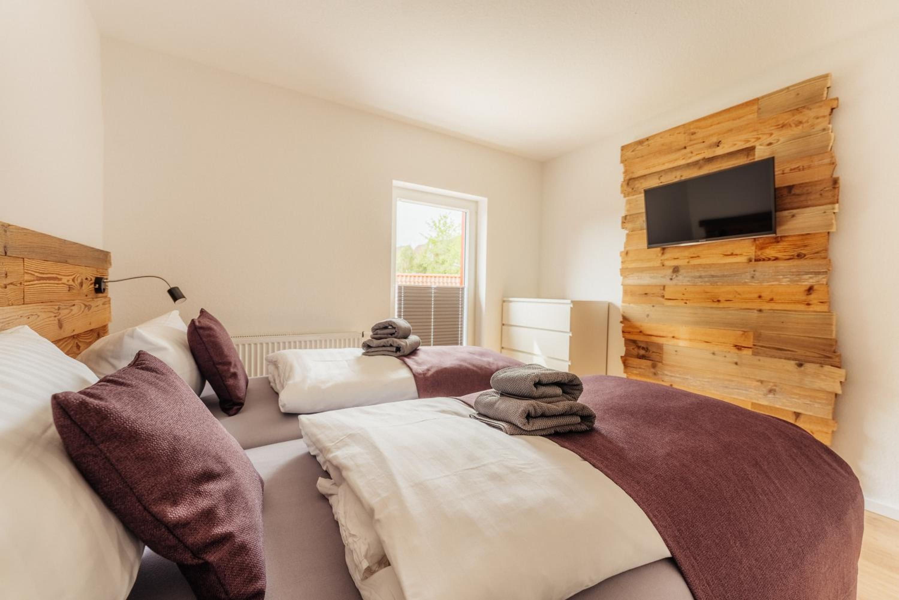 Apartment with Mountain View - Photo 7