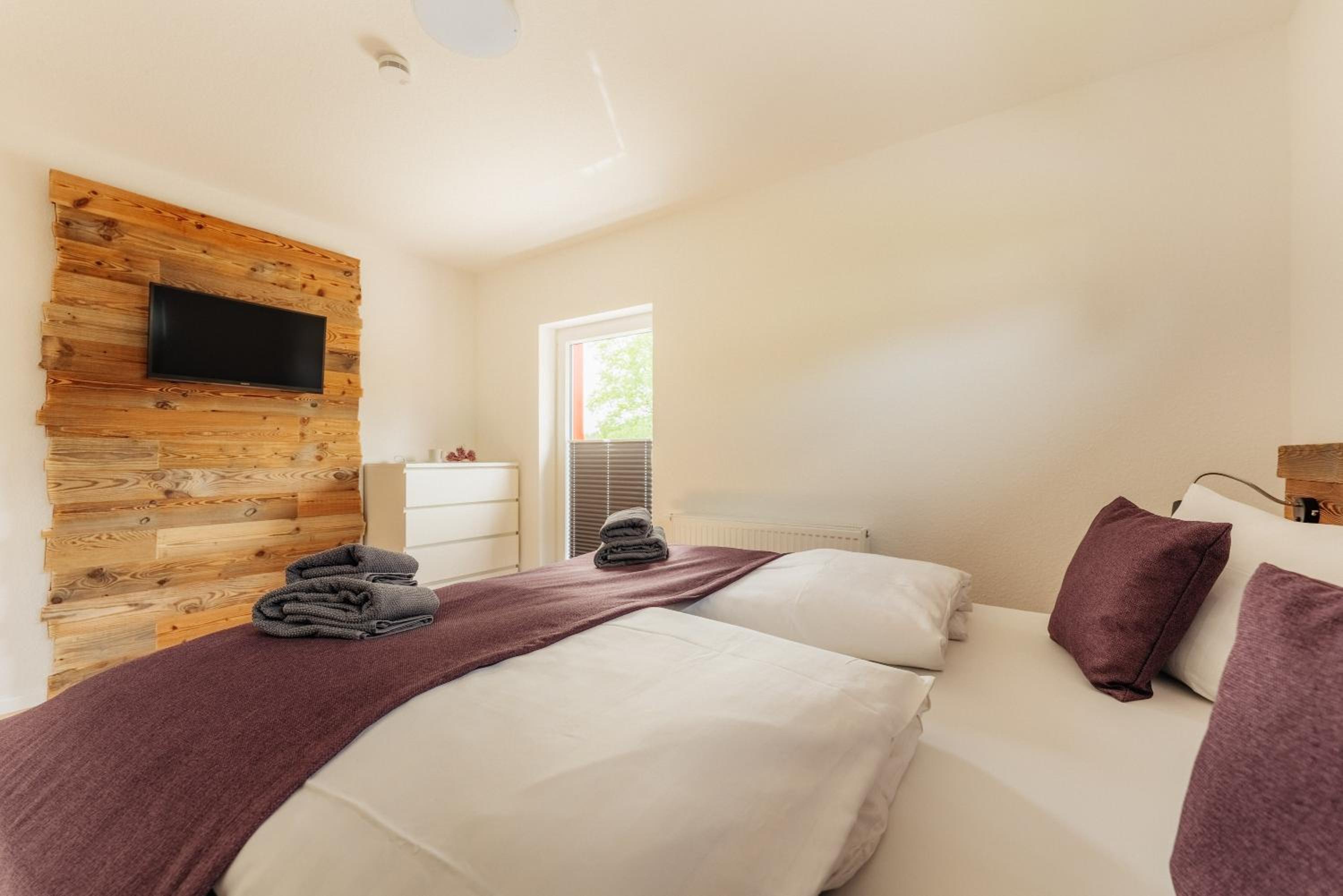 Apartment with Mountain View - Photo 10