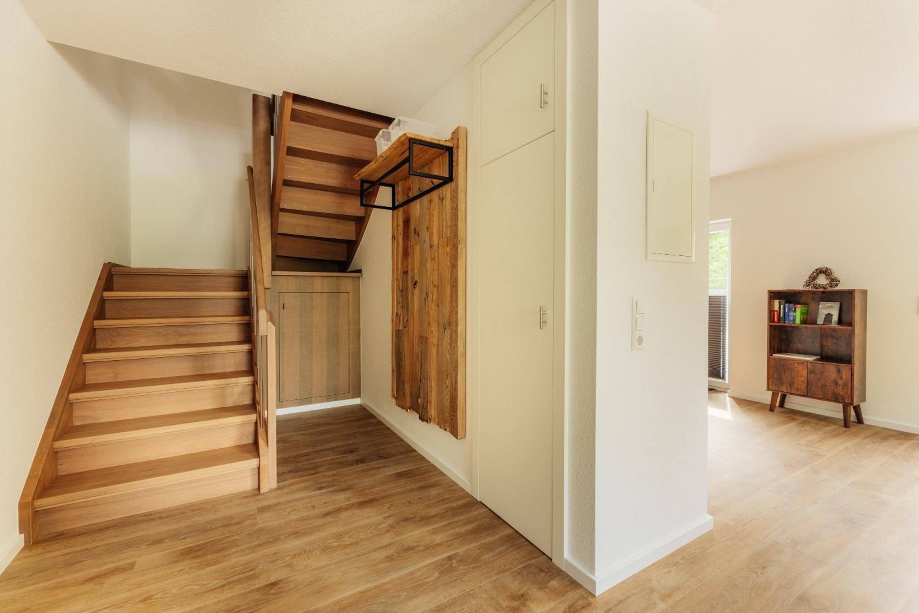 Apartment with Mountain View - Photo 15