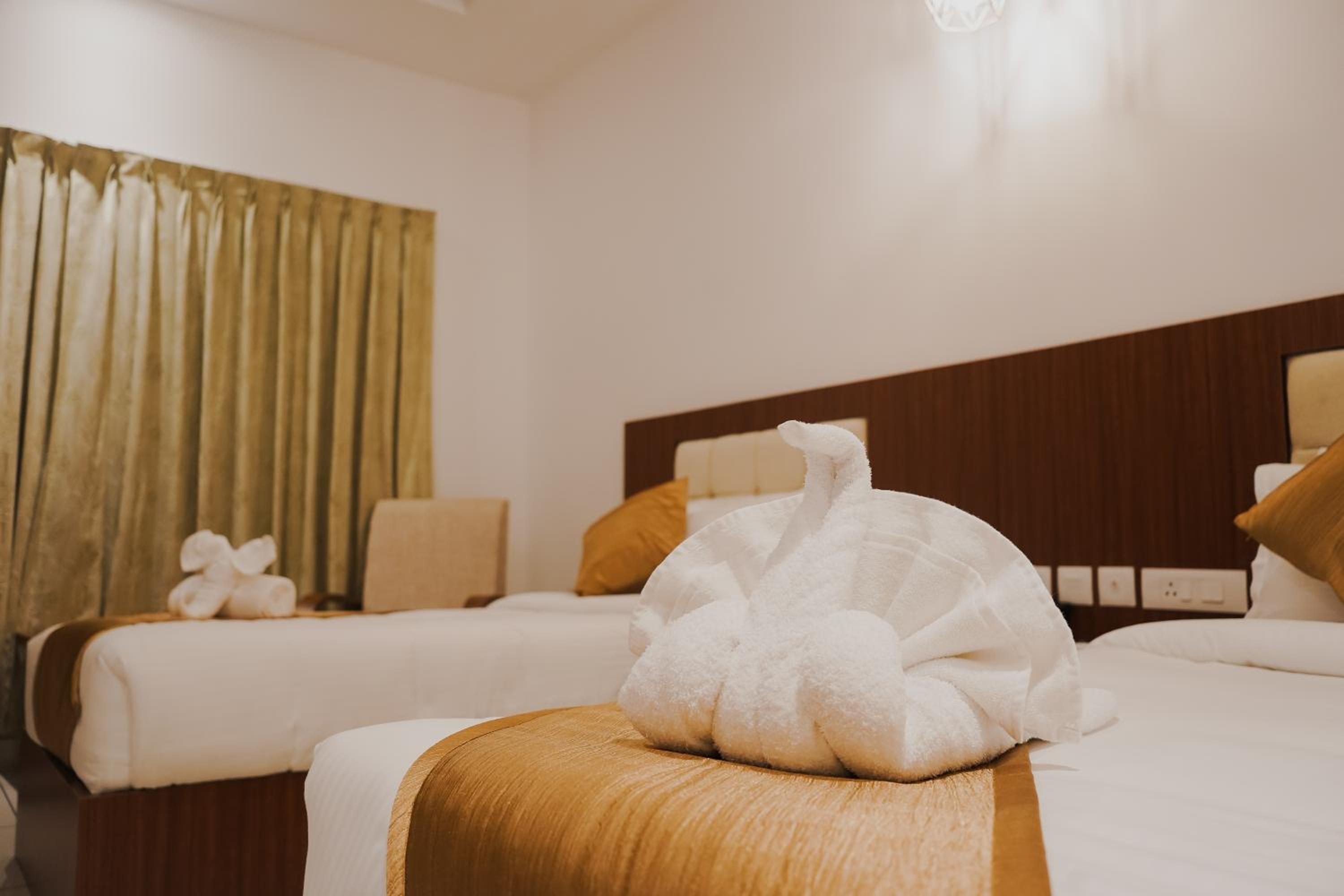 Mountain View Room with Early Check-In upto 2 hours (subject to availability) - Photo 8