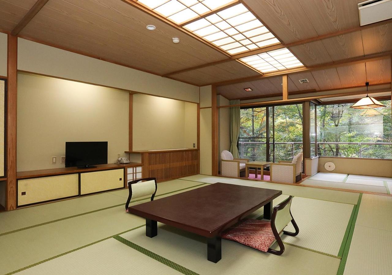 Japanese-Style Family Room (6 Adults) photo 1