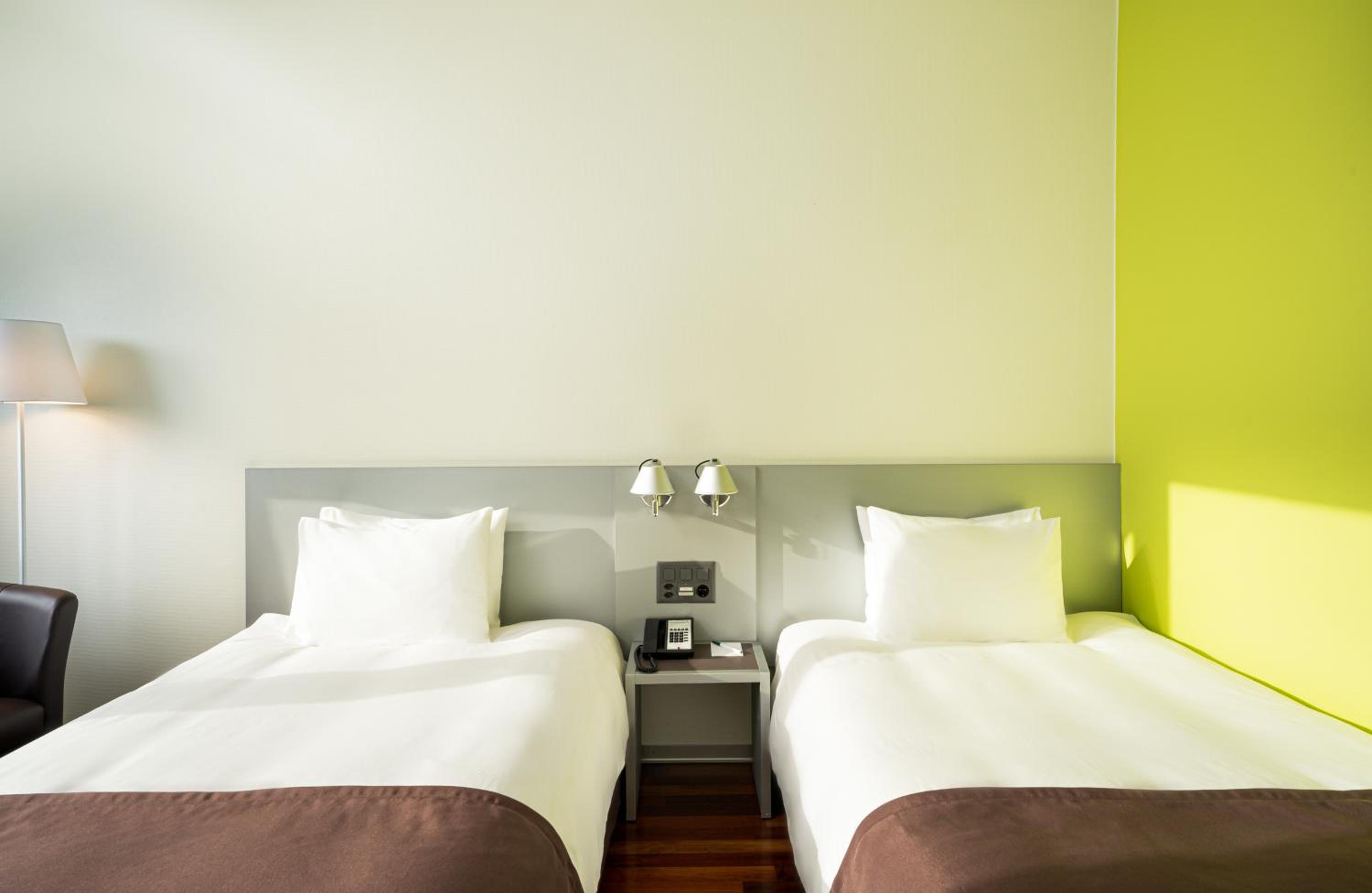 Standard Room - Photo 11