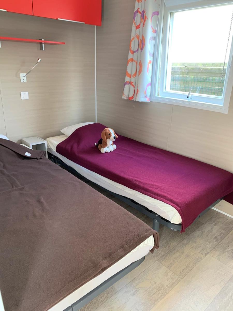 Mobile Home photo 3