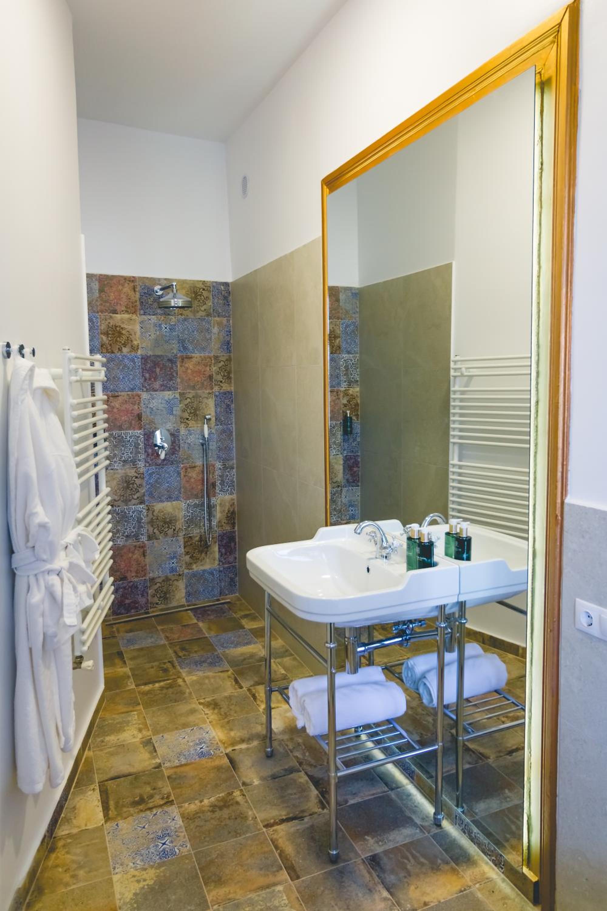 Superior Apartment - Photo 7