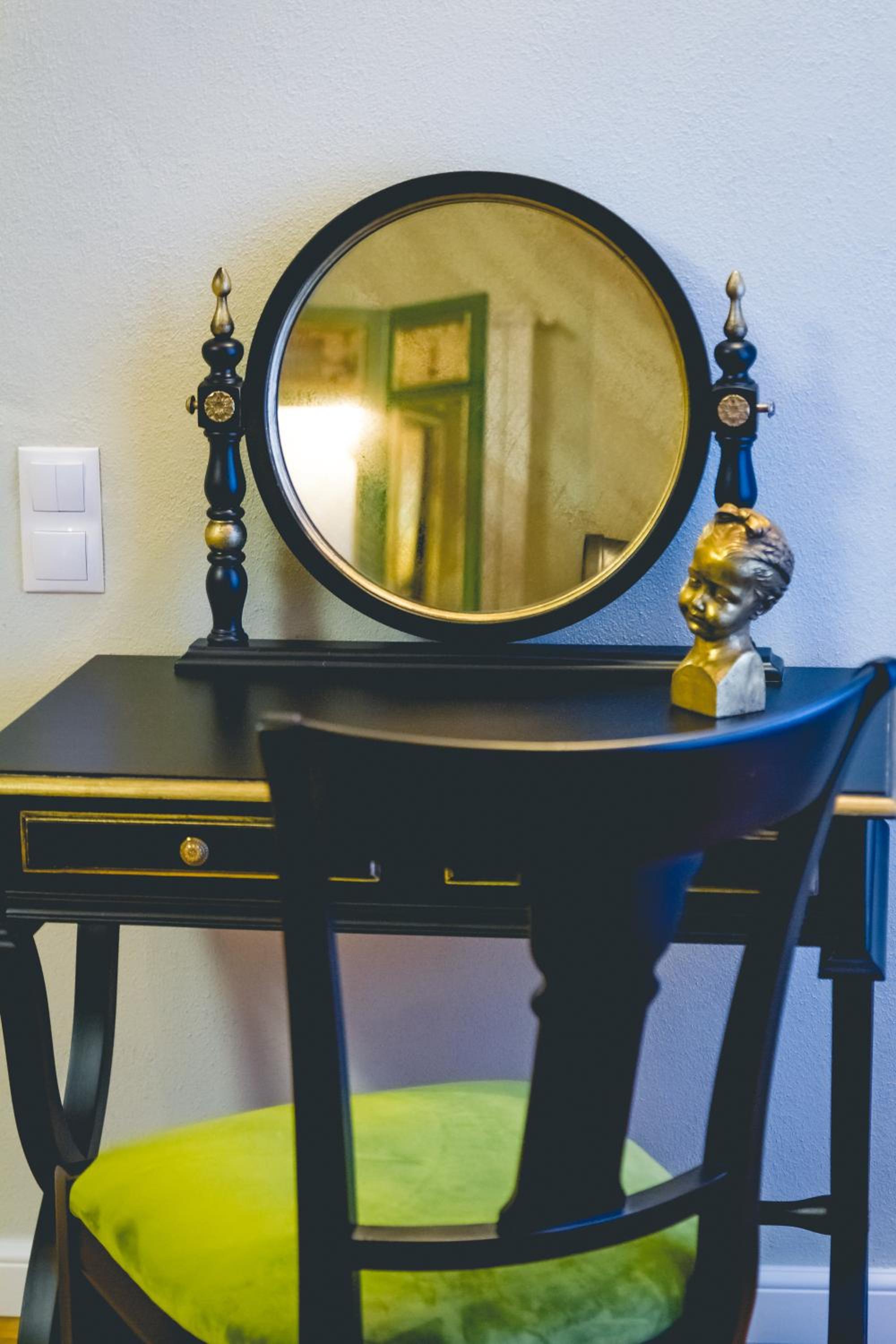 Deluxe King Room - Photo 39