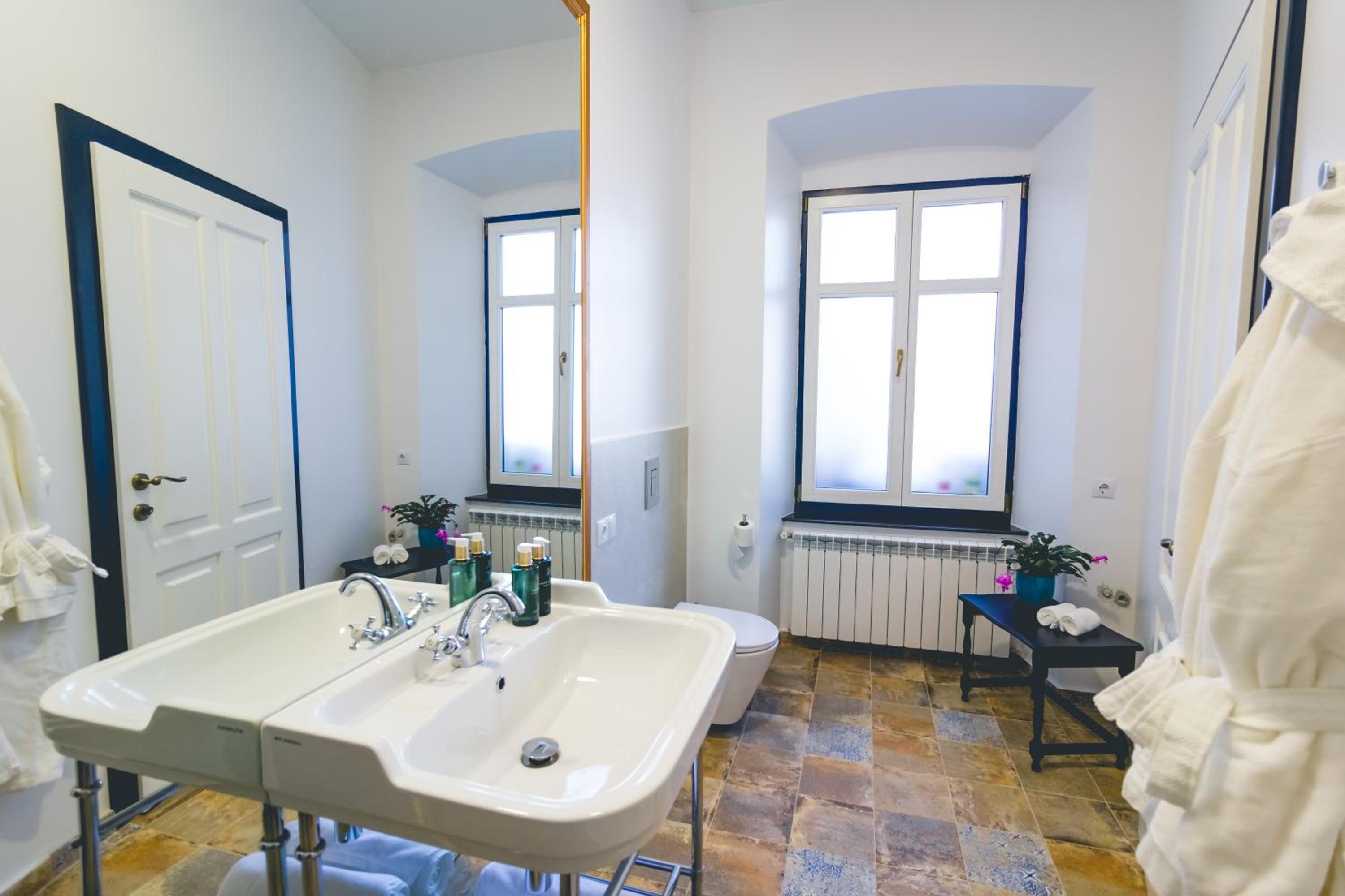 Superior Apartment - Photo 11