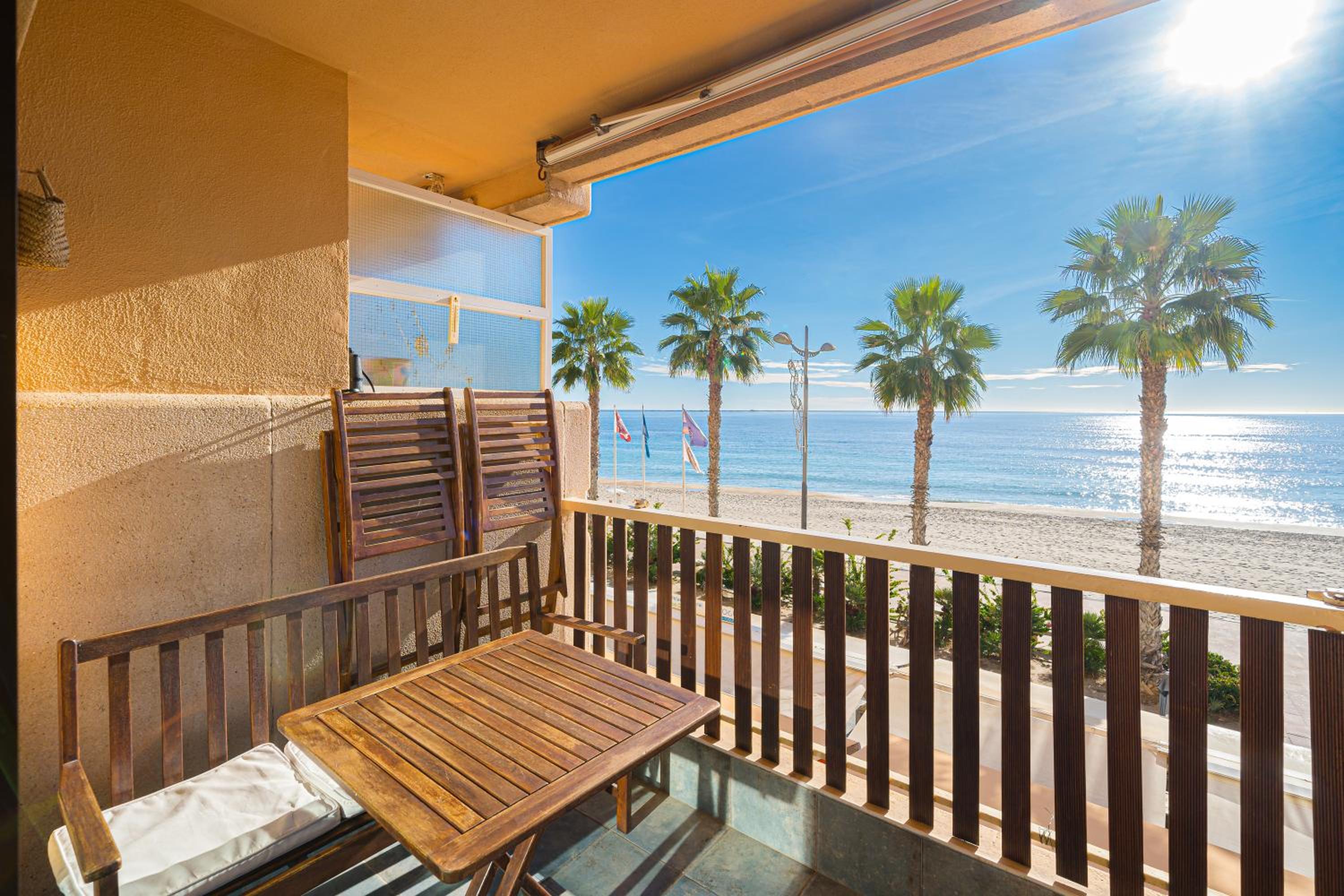 Two-Bedroom Deluxe Apartment with Ocean View photo 2