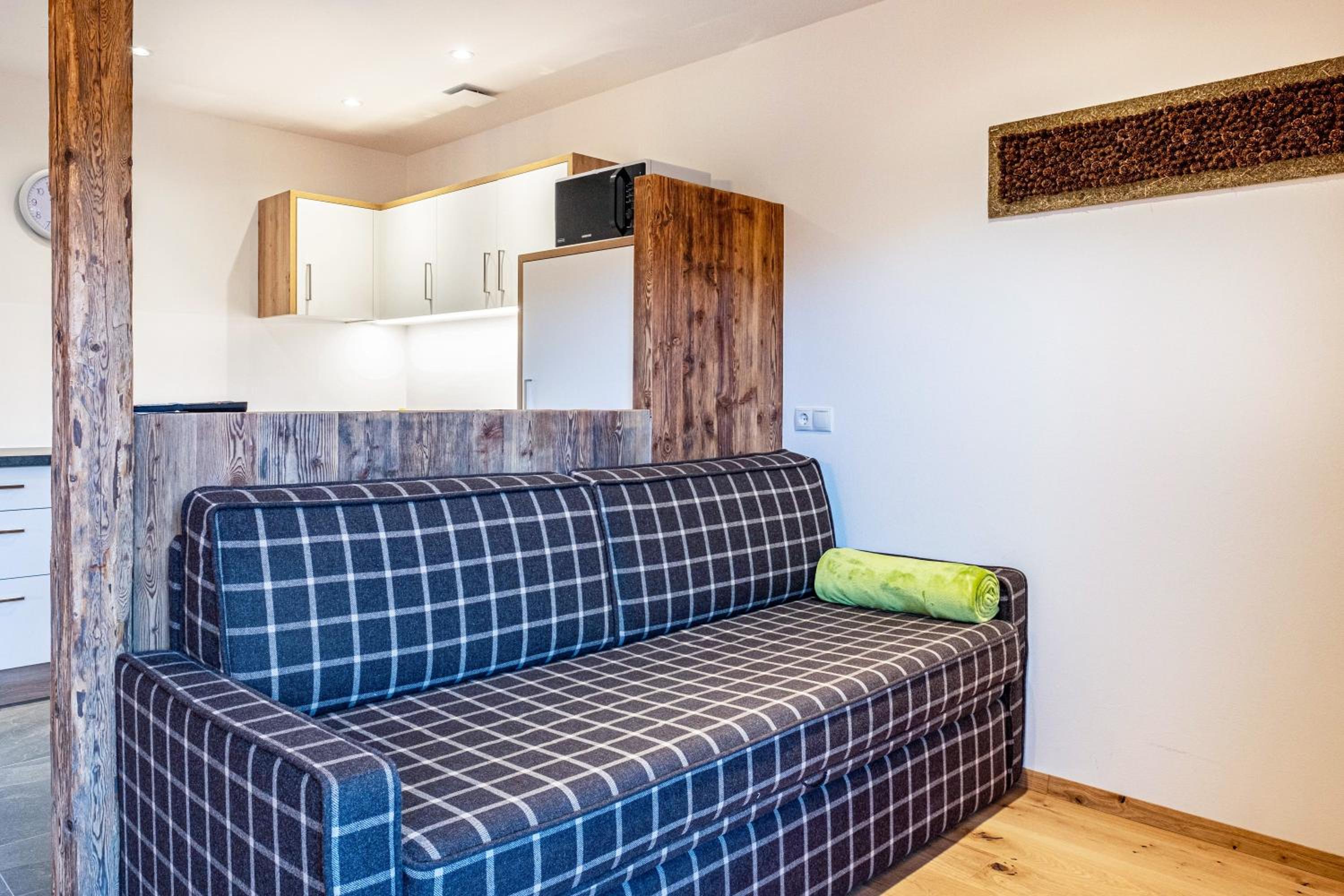 Two-Bedroom Deluxe Apartment with Garden View