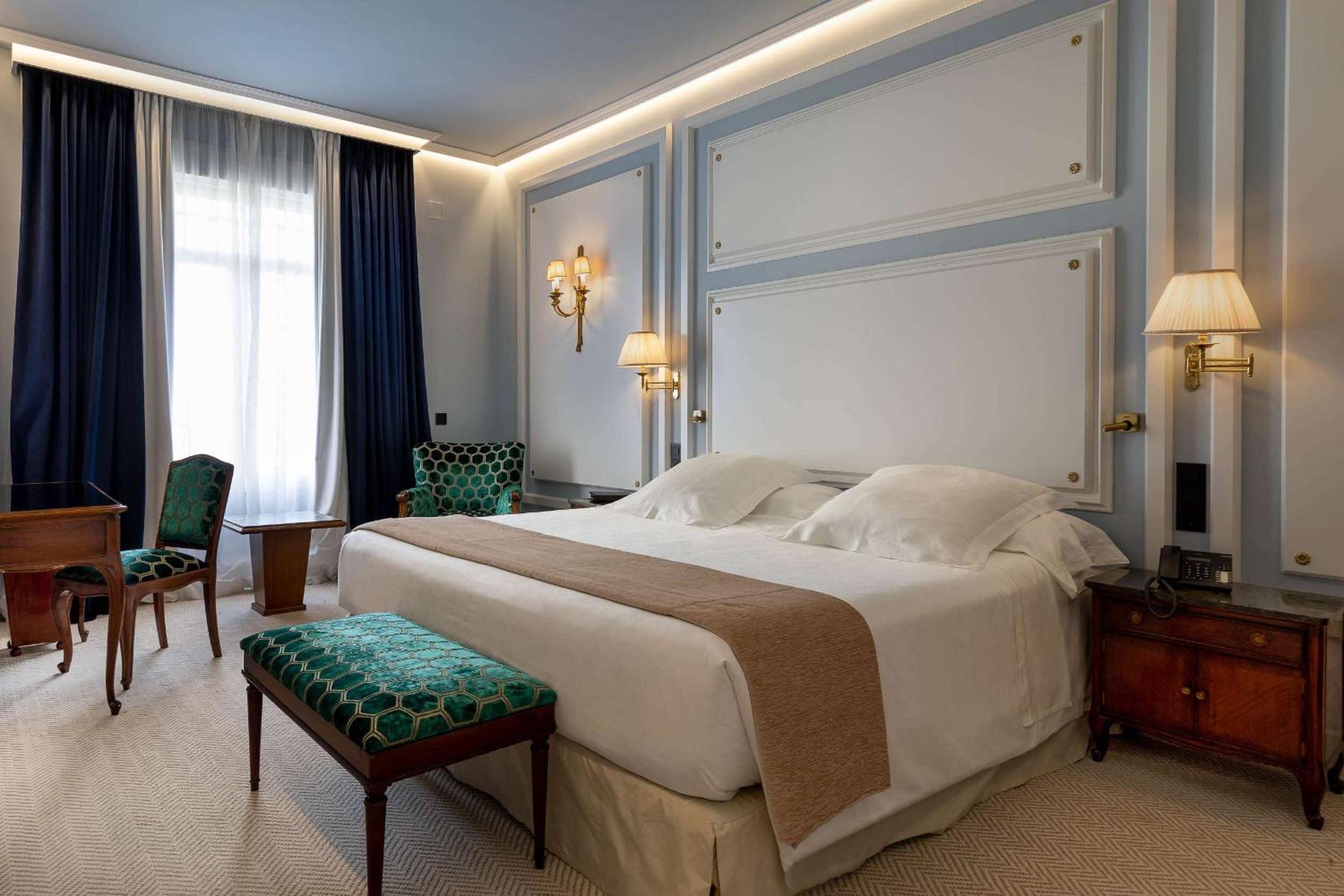 Superior Double Room - Photo 1