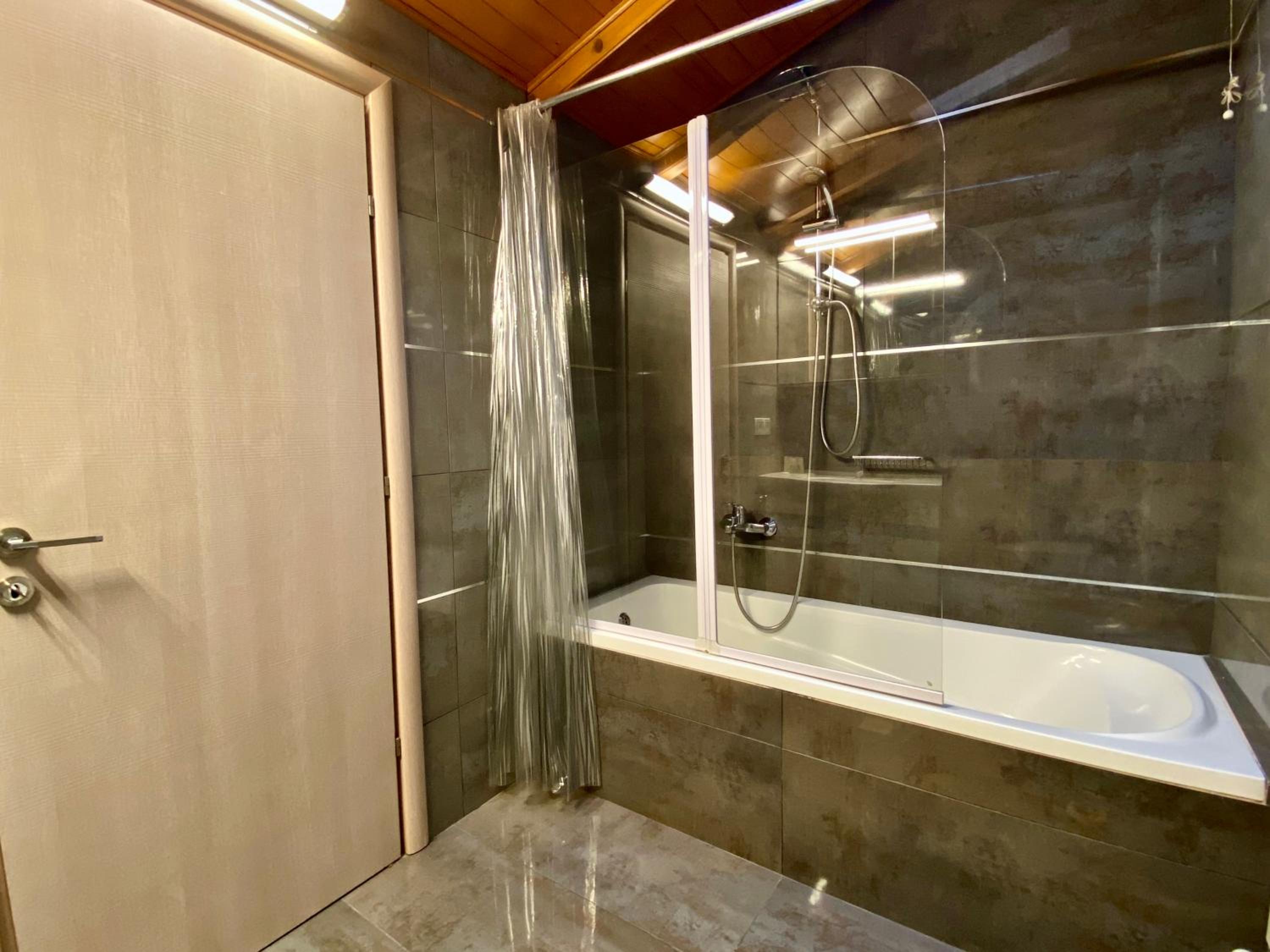 Family Suite - Photo 6