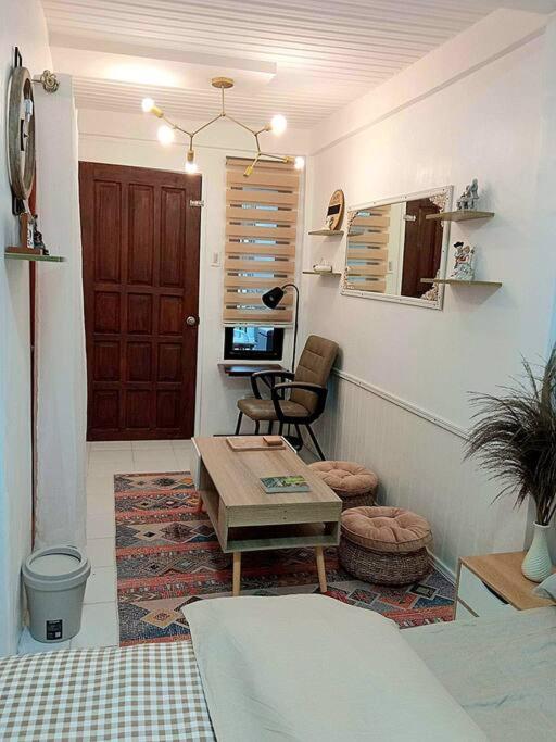 One-Bedroom House photo 2