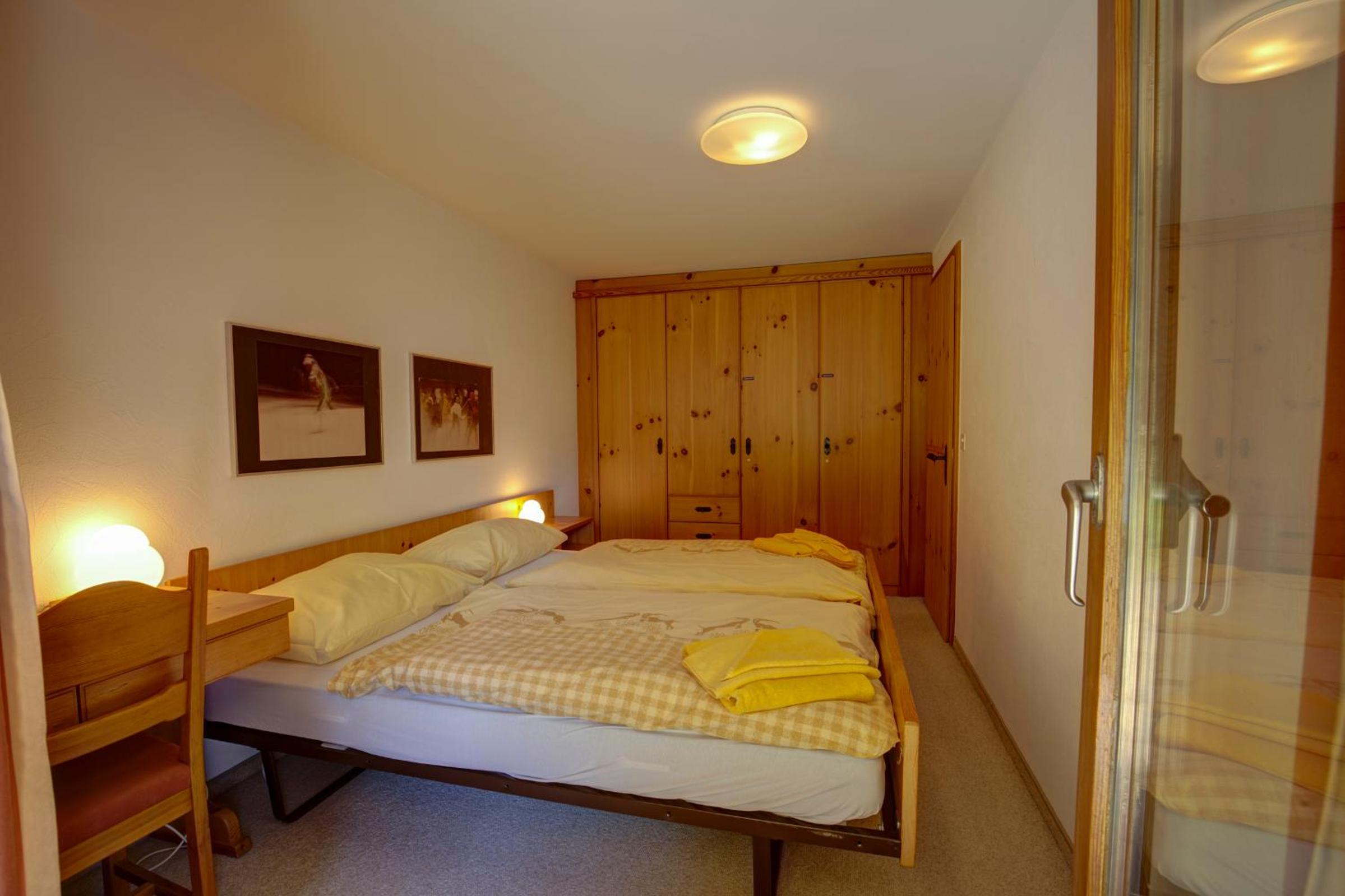 Apartment with Lake View photo 3