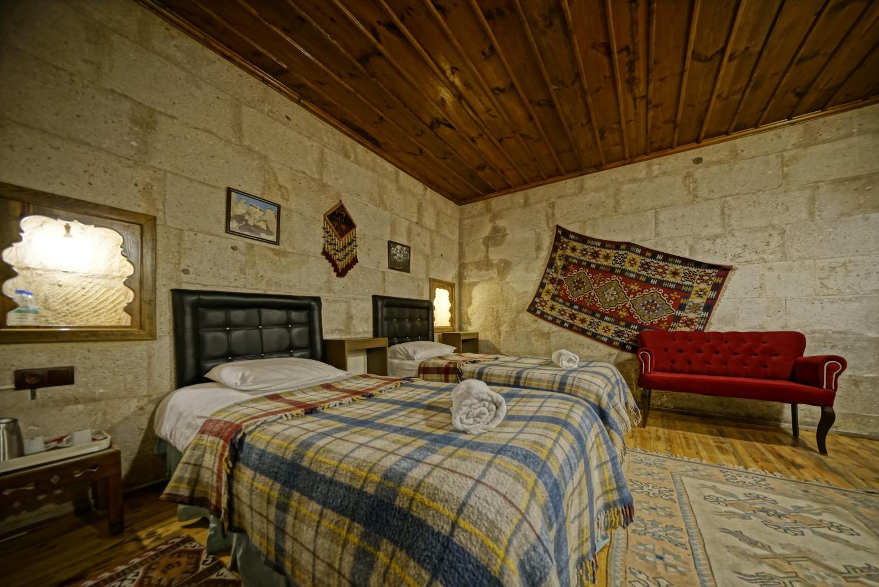 Standard Twin Room photo 3