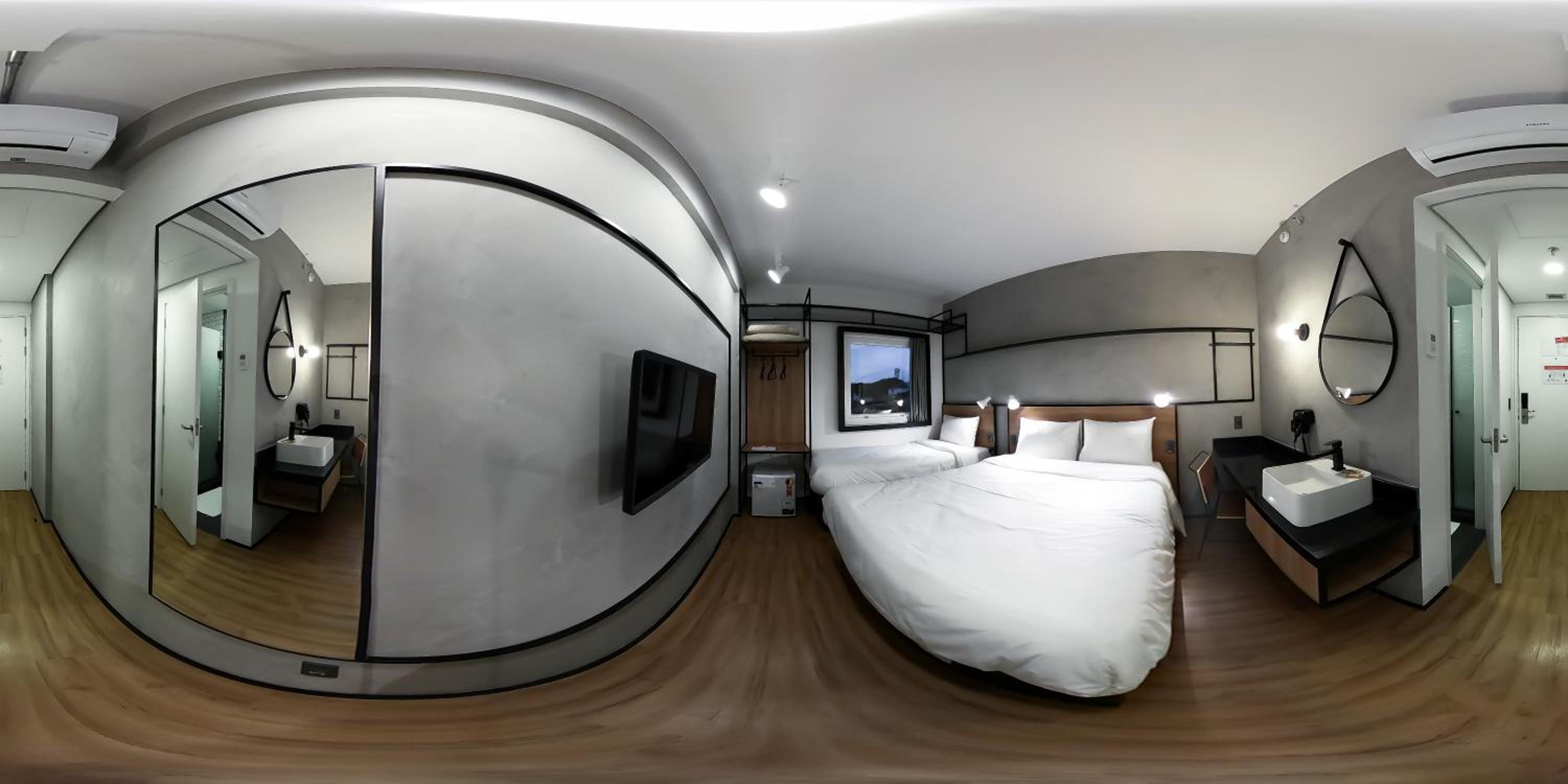 Standard Room - Photo 7