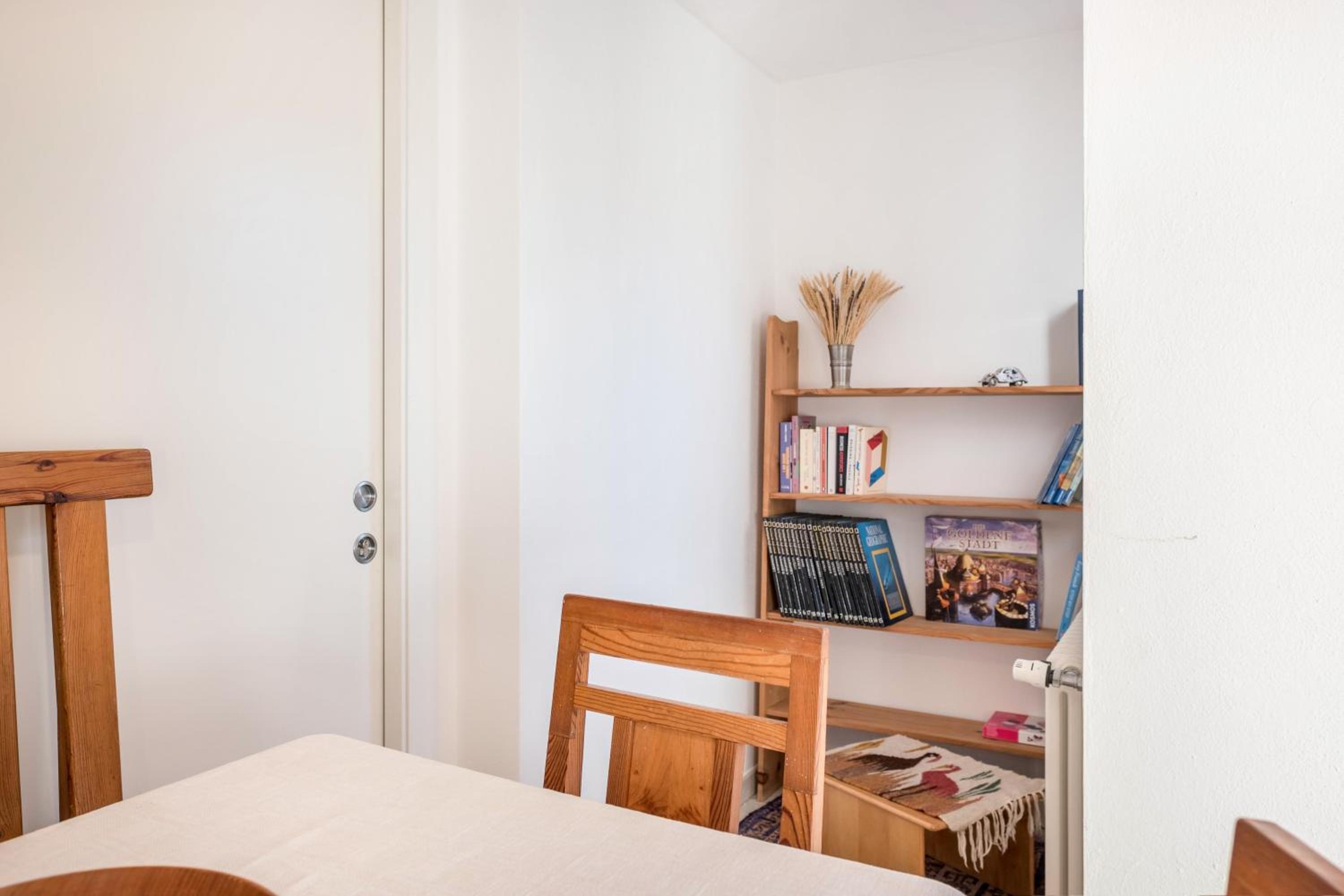 Superior One-Bedroom Apartment photo 3
