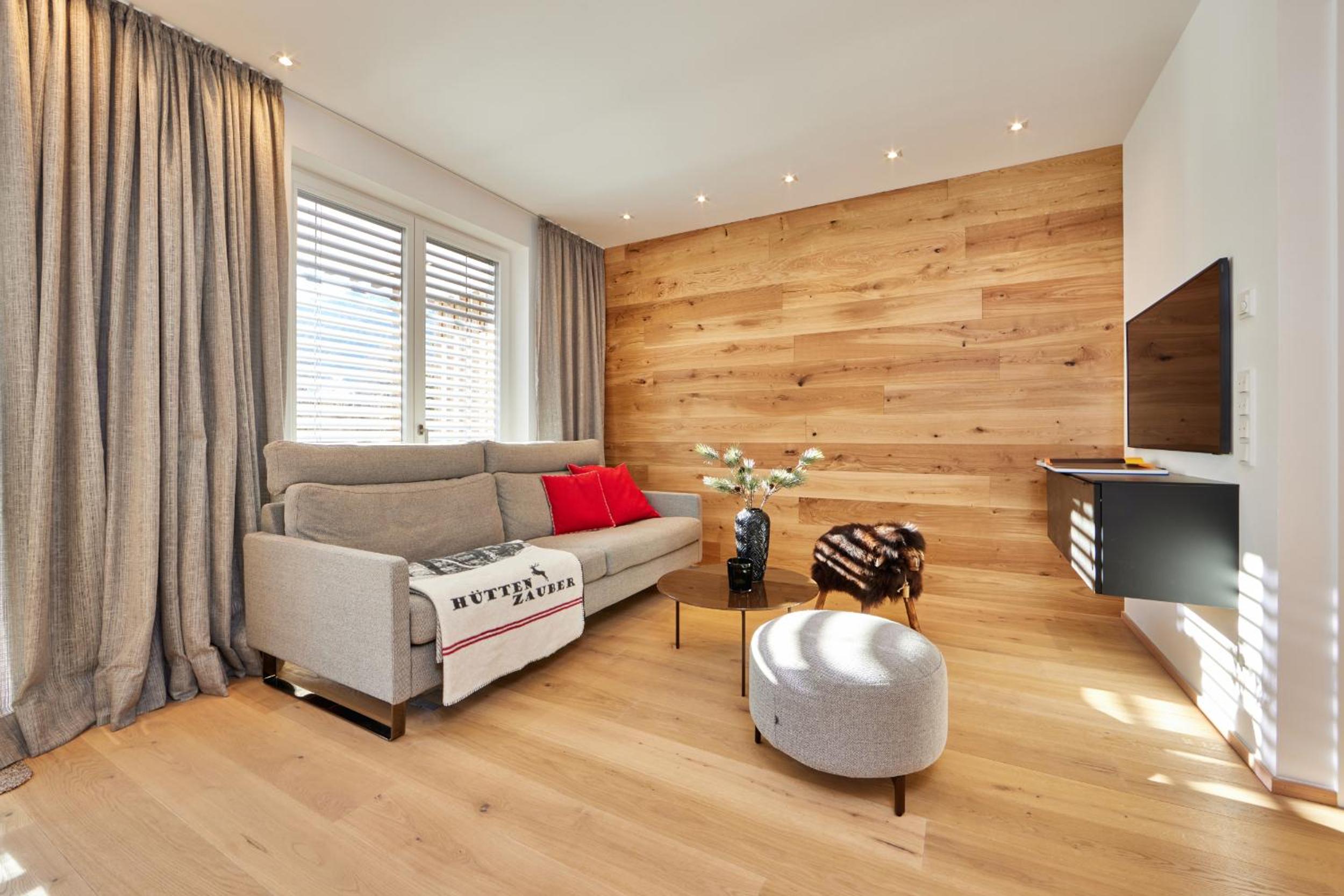 Apartment with Mountain View photo 3