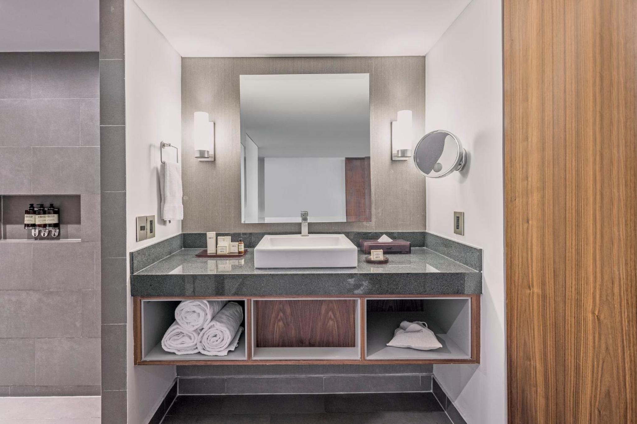King Junior Suite - Photo 7