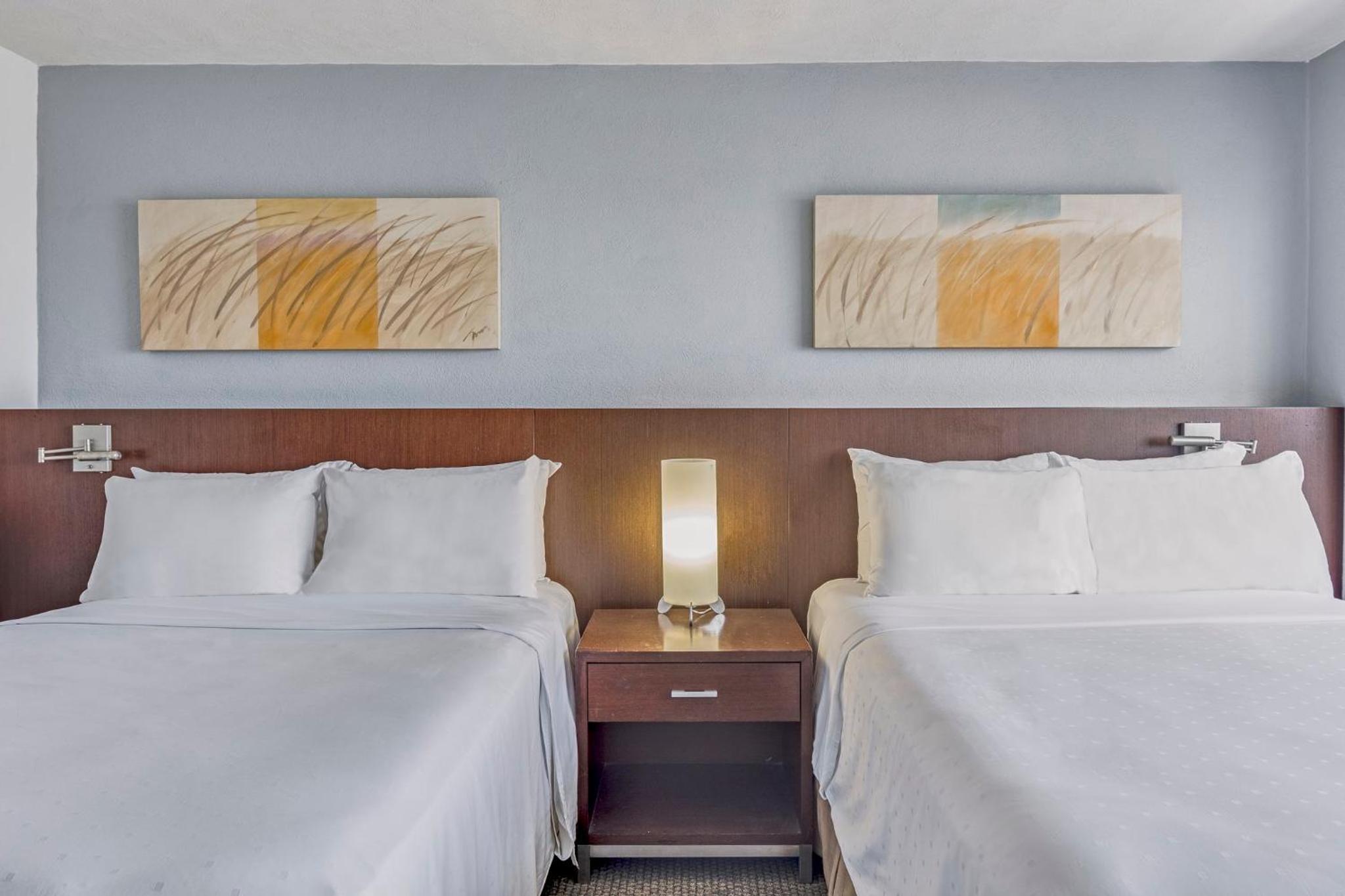Premium Room, 2 Double - Photo 2