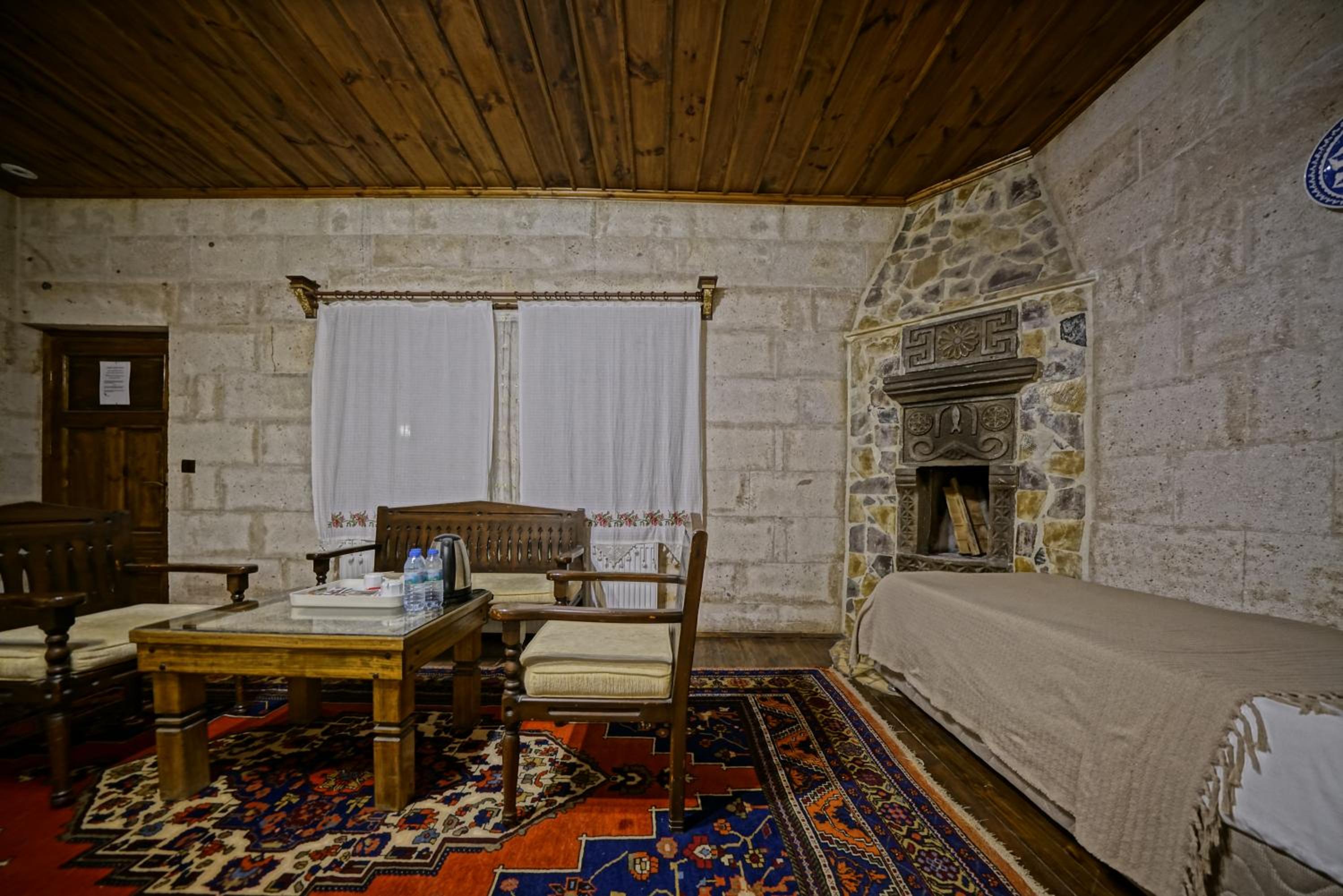 Deluxe Triple Room photo 3