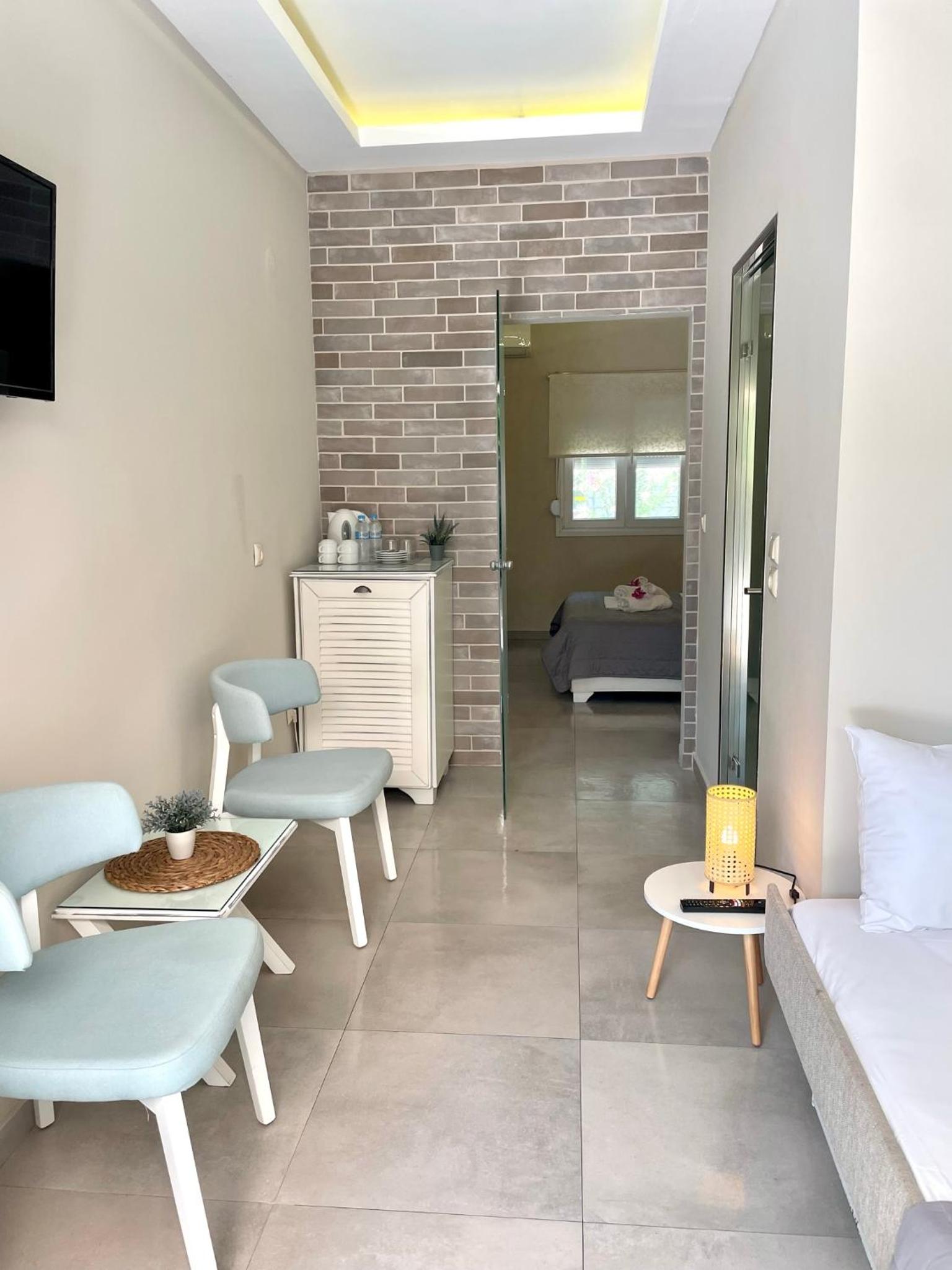 One-Bedroom Family Apartment photo 1