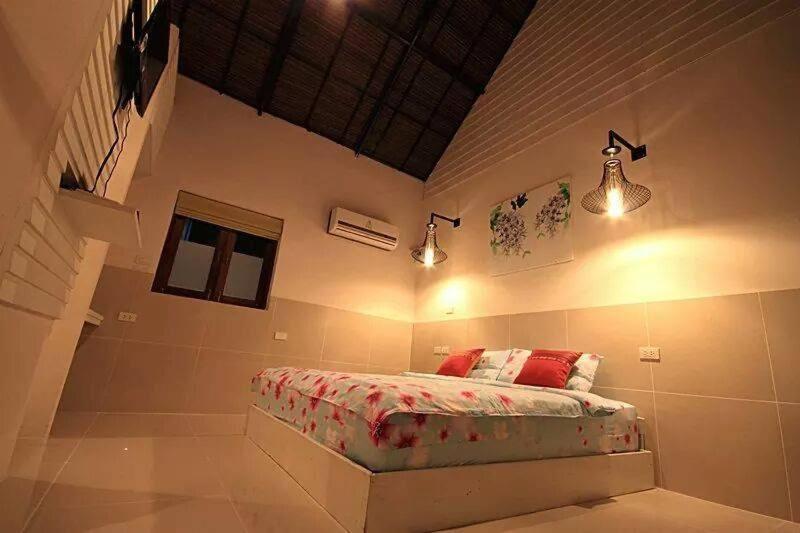 Deluxe Double or Twin Room - Photo 1