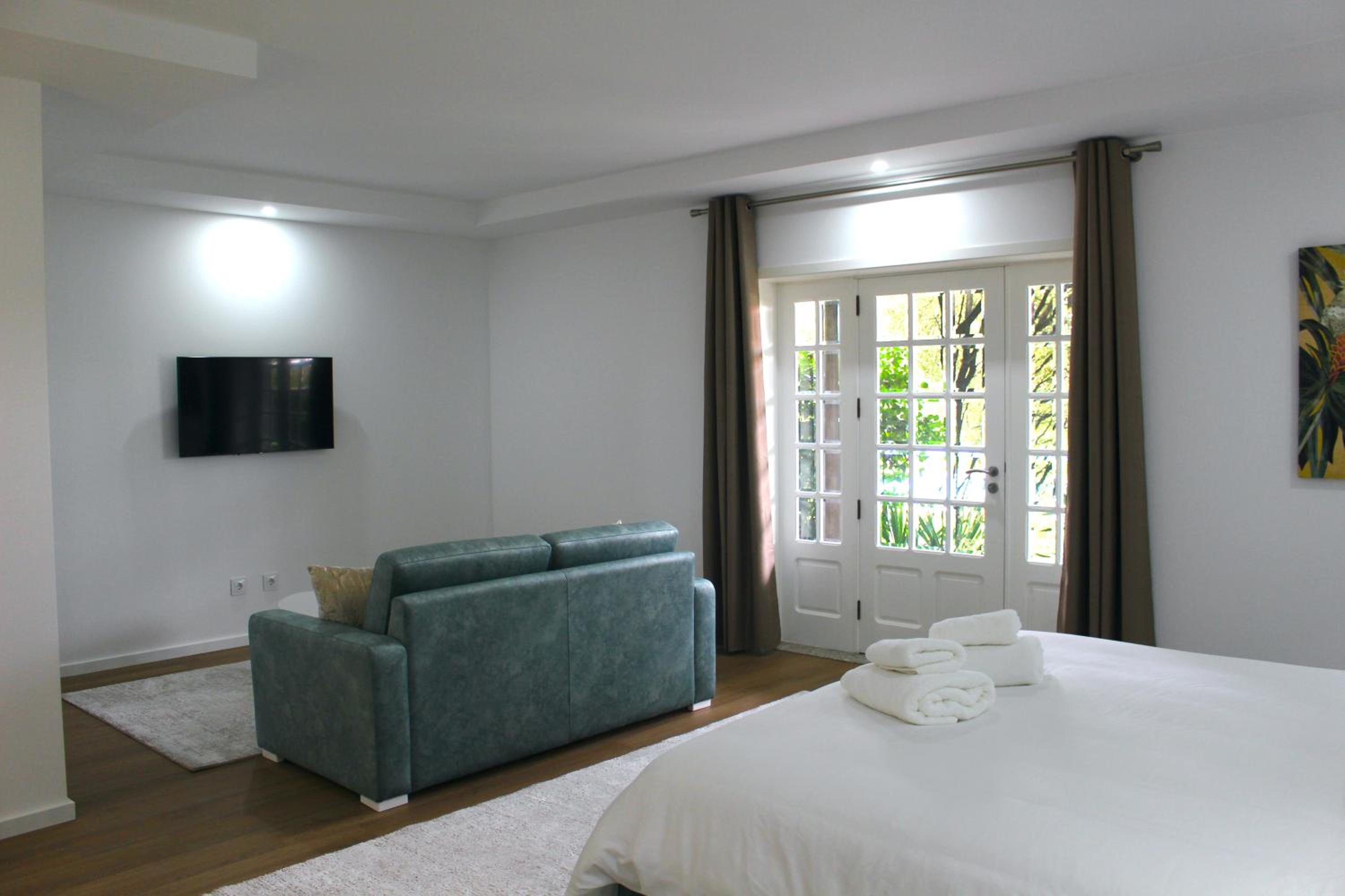 King Room with Garden View photo 3