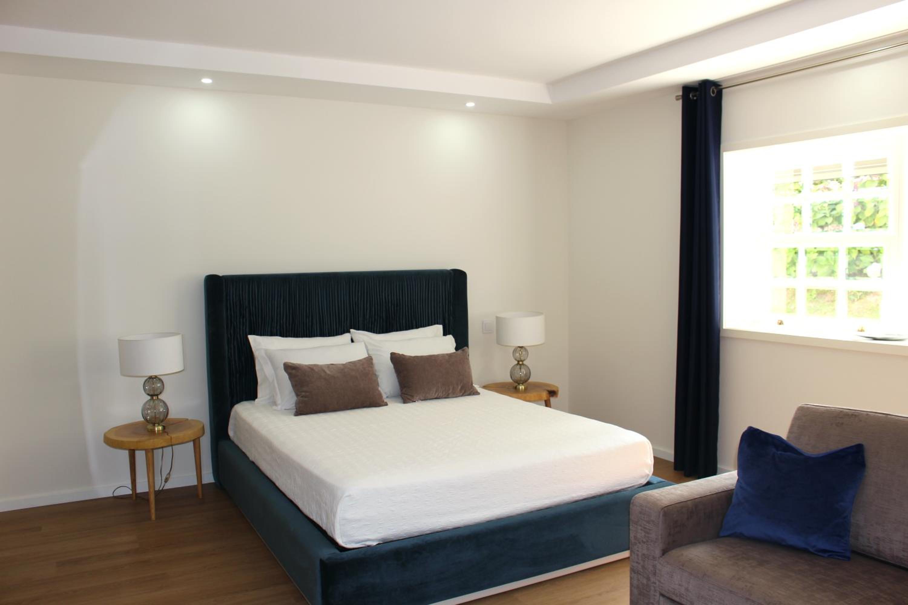 Queen Room photo 3