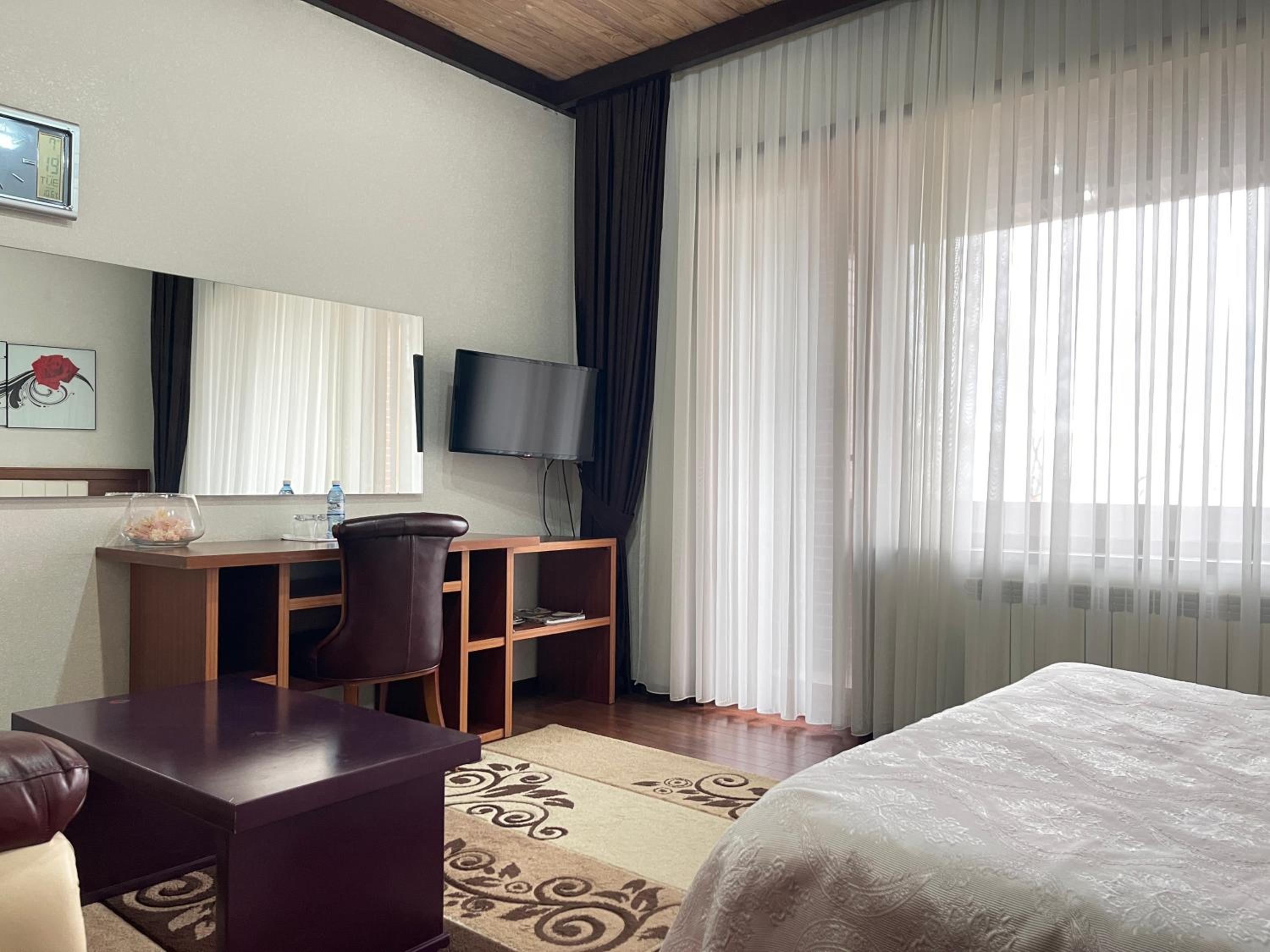 一卧室小屋
