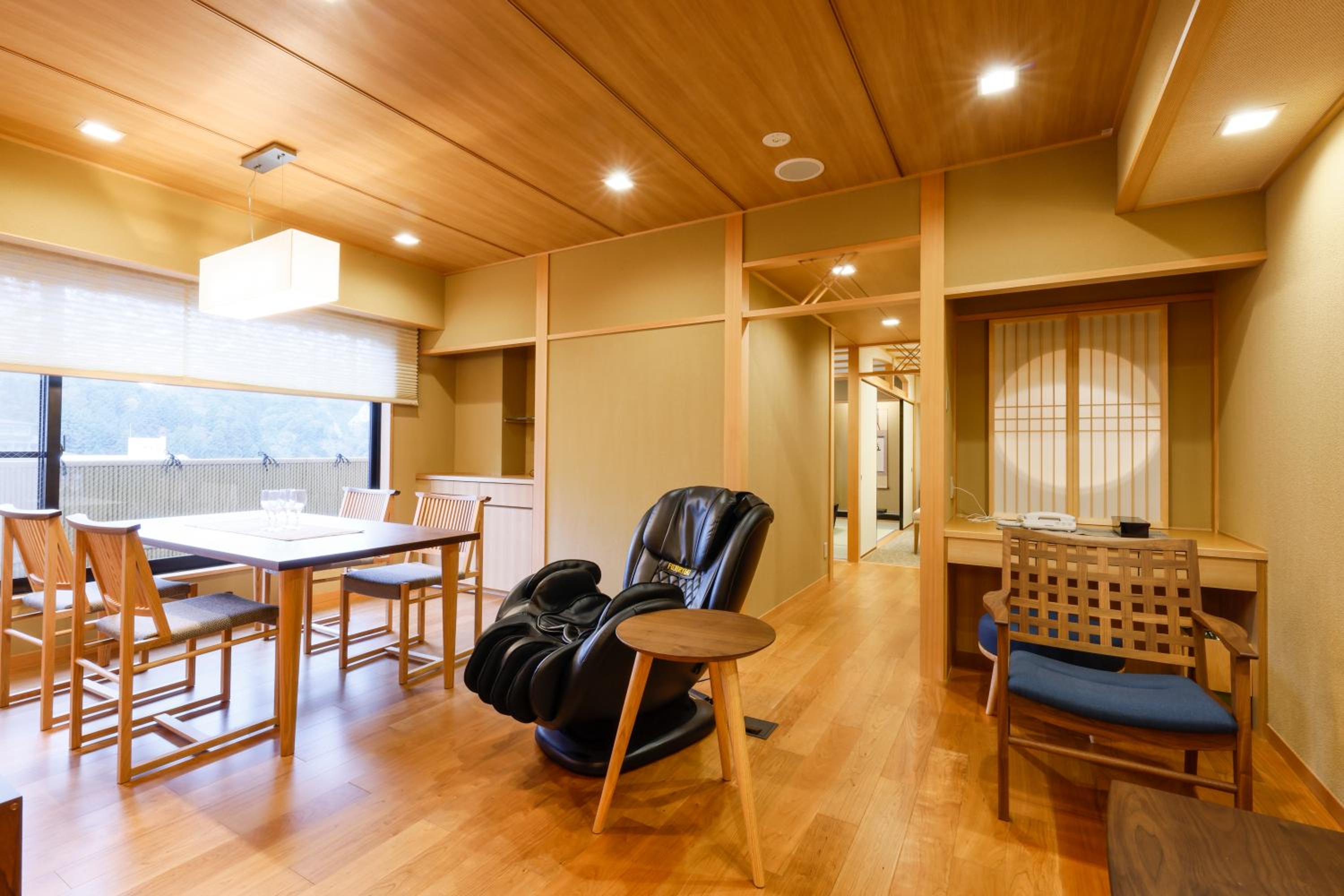 Luxury Suite with Open-Air Bath and Tatami Area - Non-Smoking photo 1