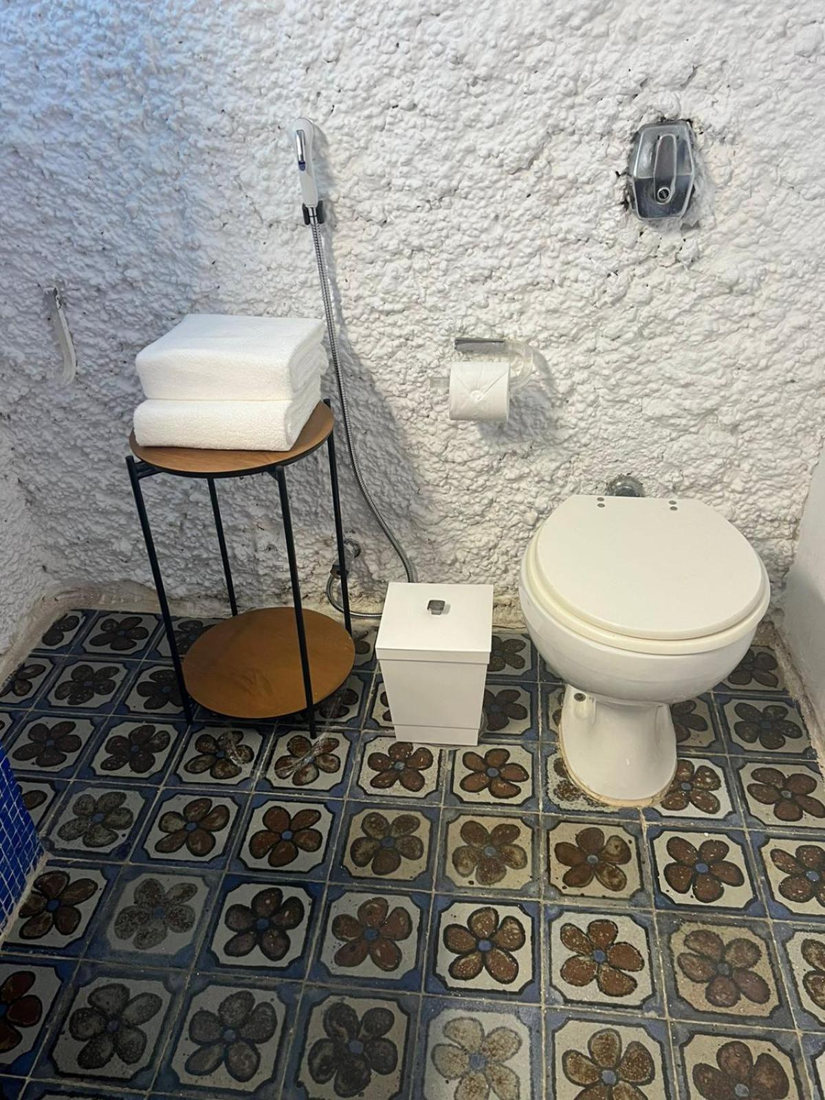 Deluxe Suite - Photo 8