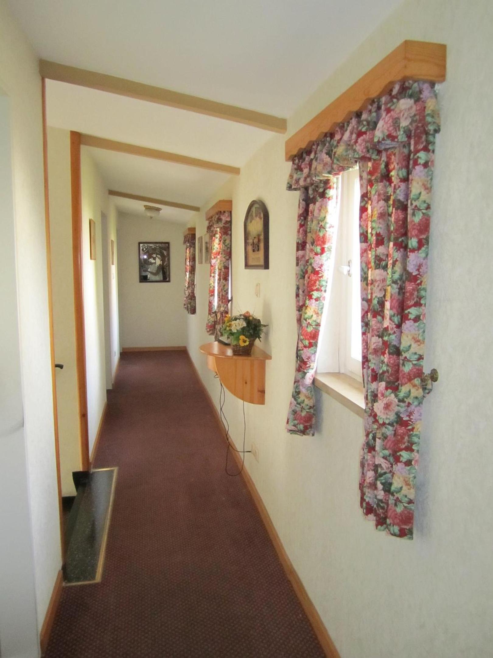 Double Room - Photo 4