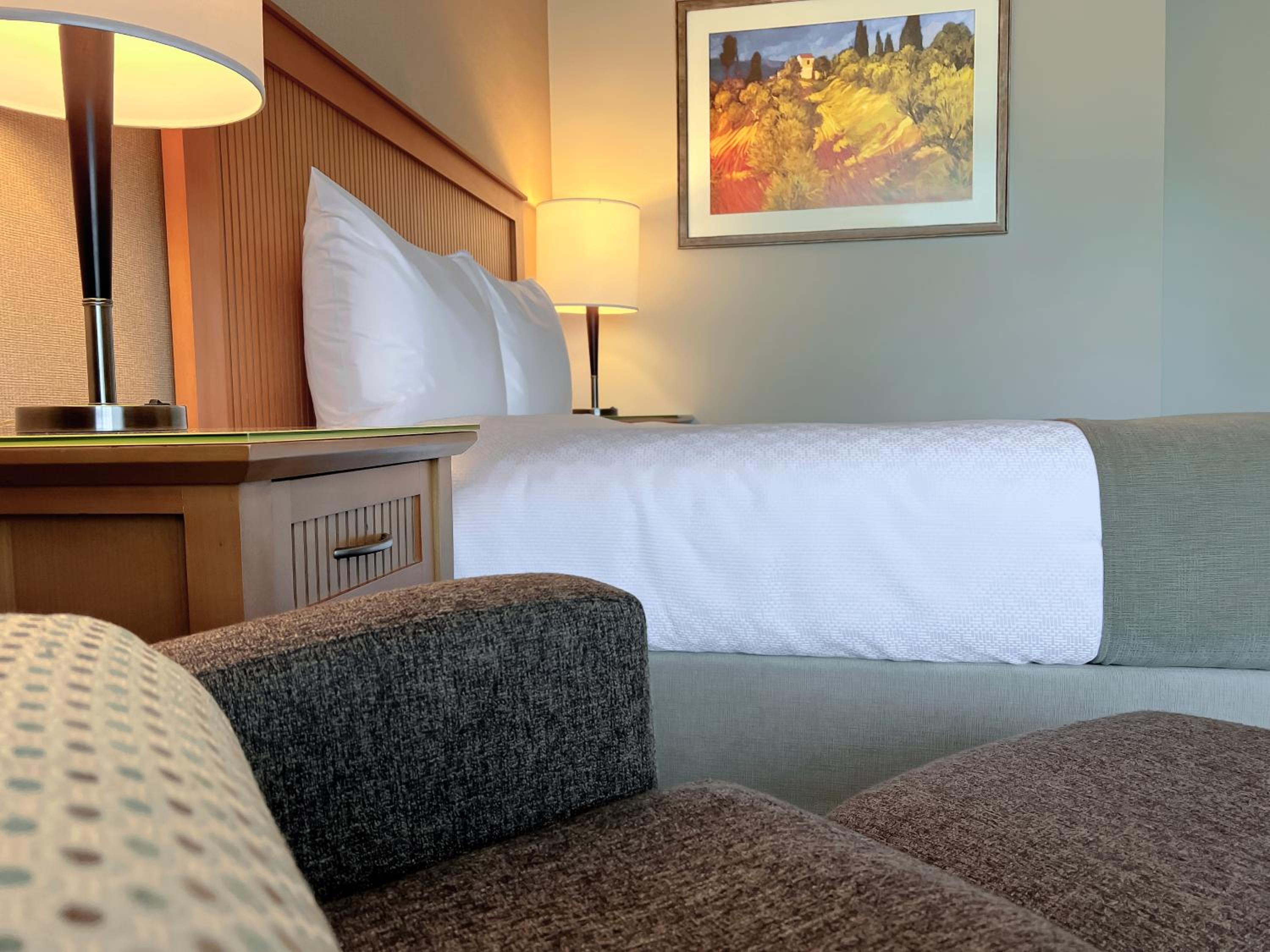 Coast Comfort Room, One Queen Bed - Photo 5