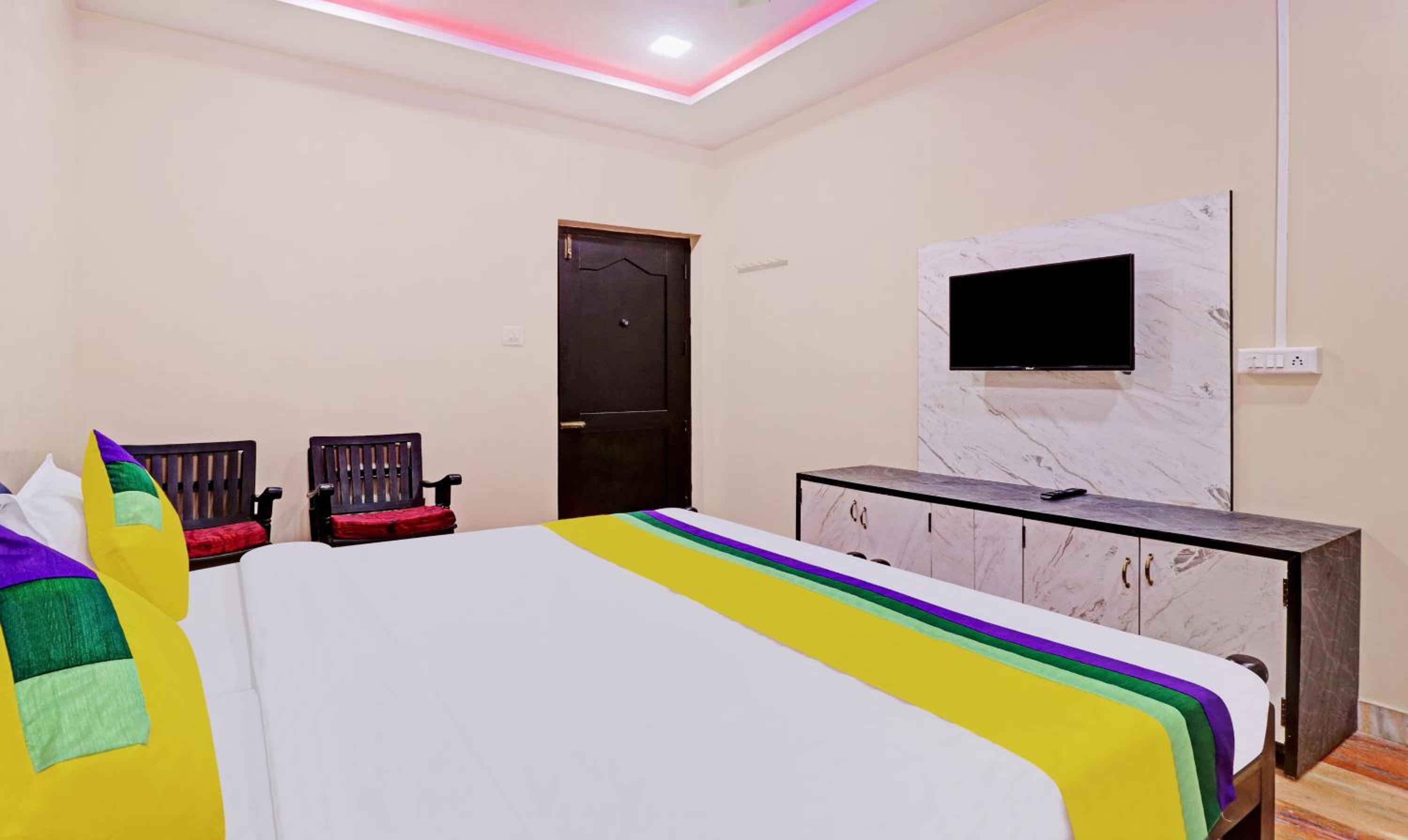 Standard Room - Photo 2