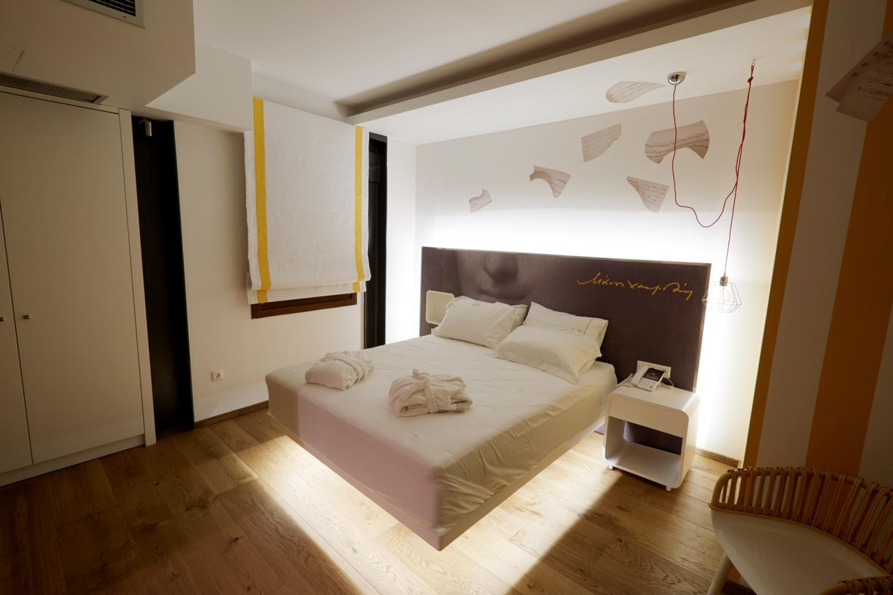 Deluxe Double Room - Photo 5