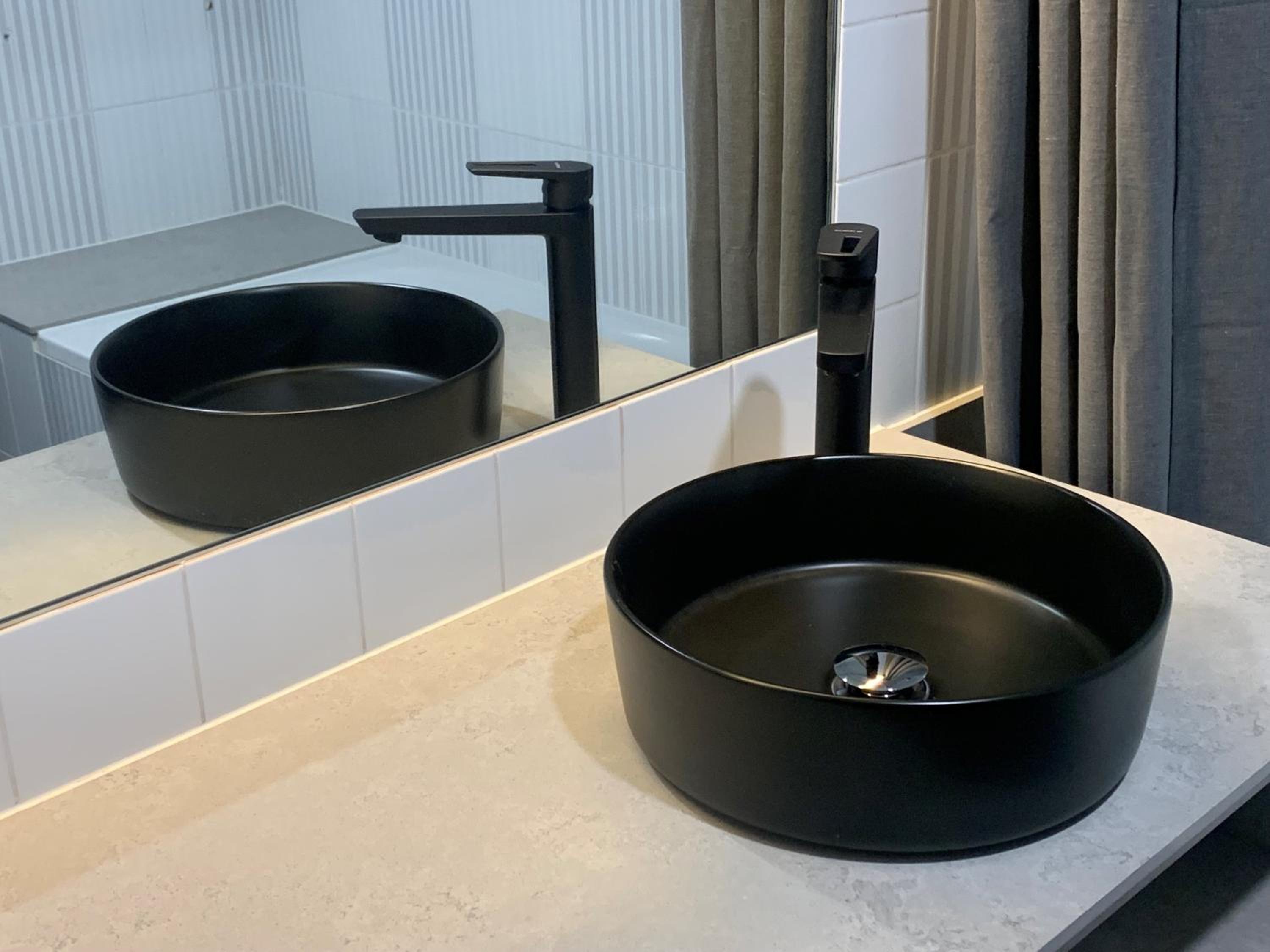 Twin Room with Bathroom photo 1