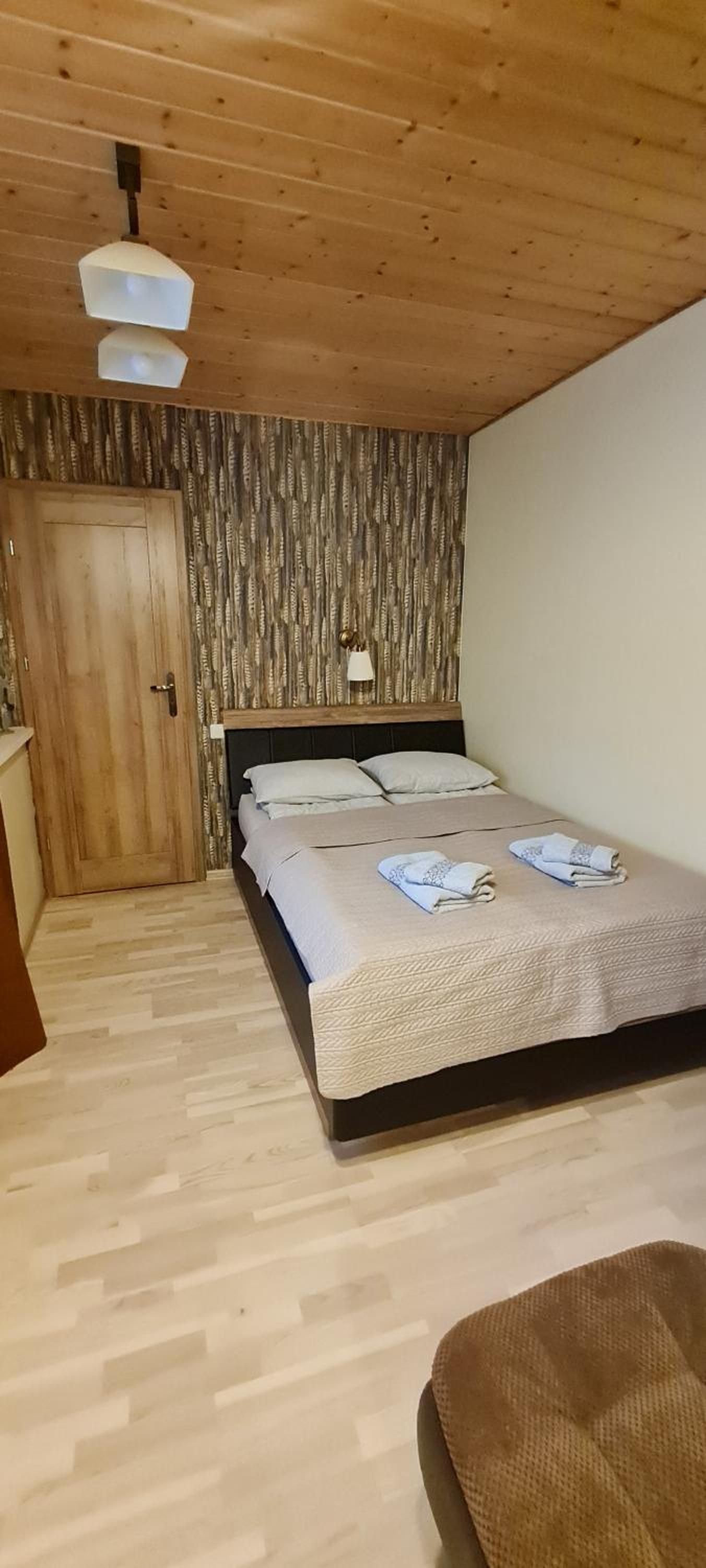 One-Bedroom Apartment - Photo 20