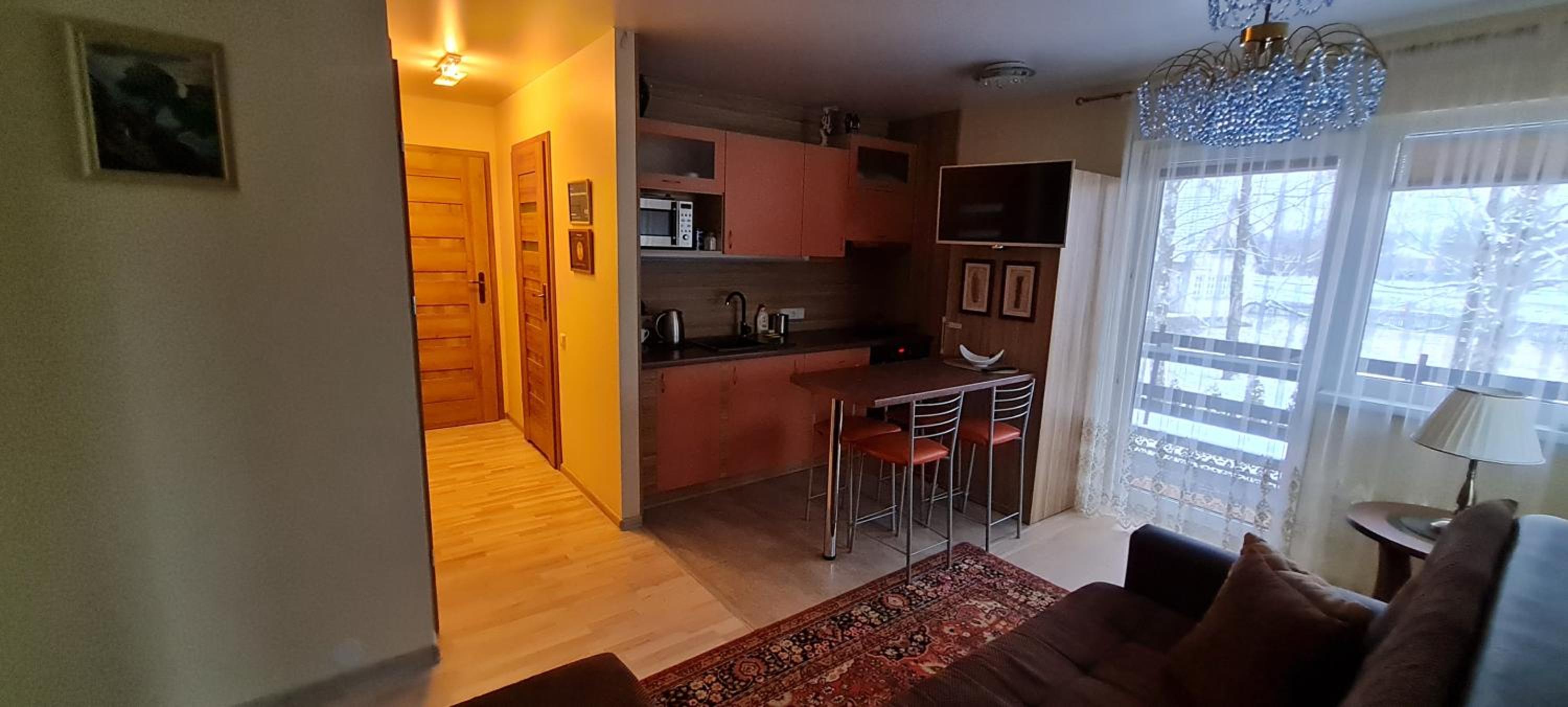 One-Bedroom Apartment - Photo 8