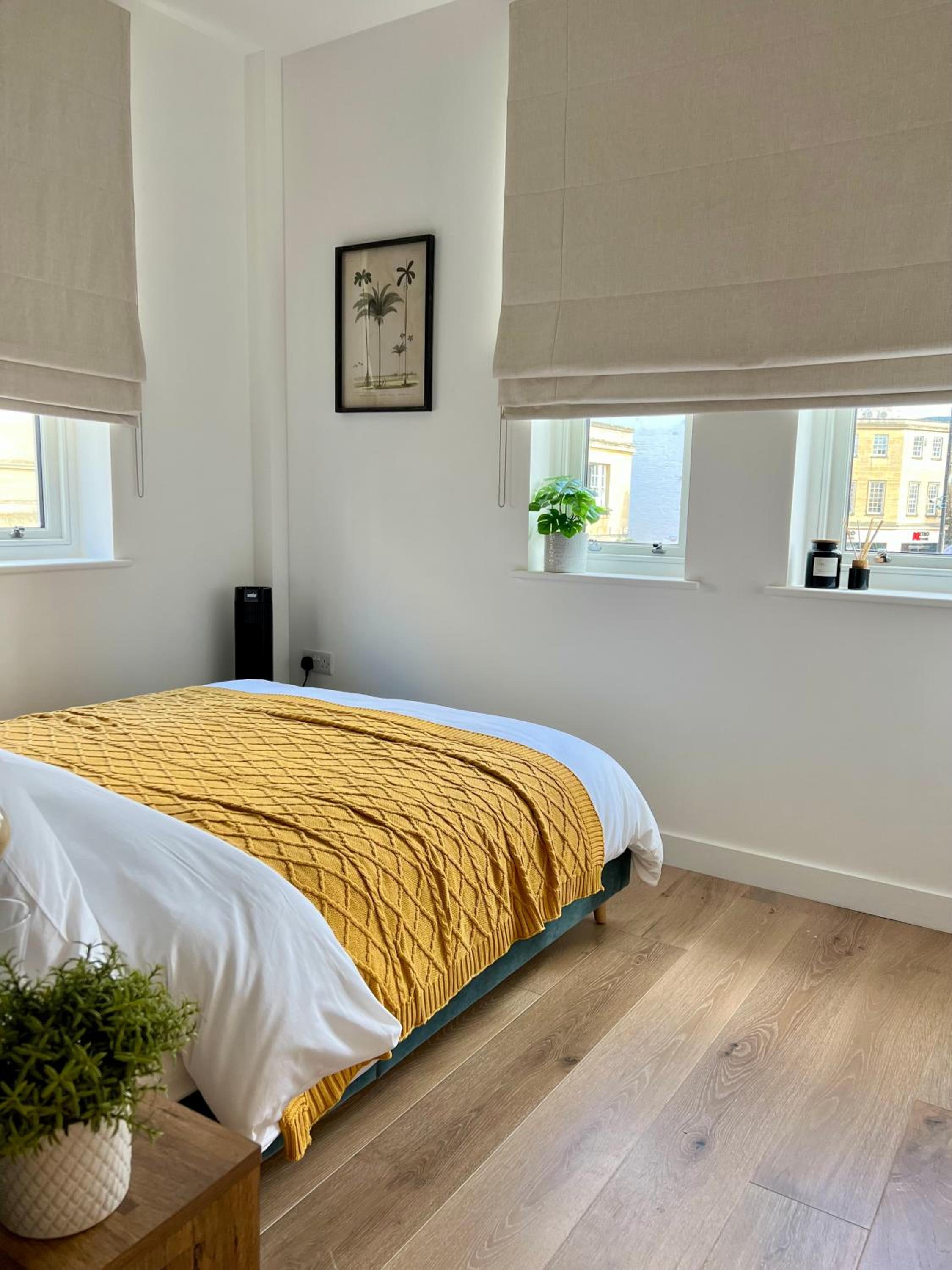 One-Bedroom Apartment photo 3