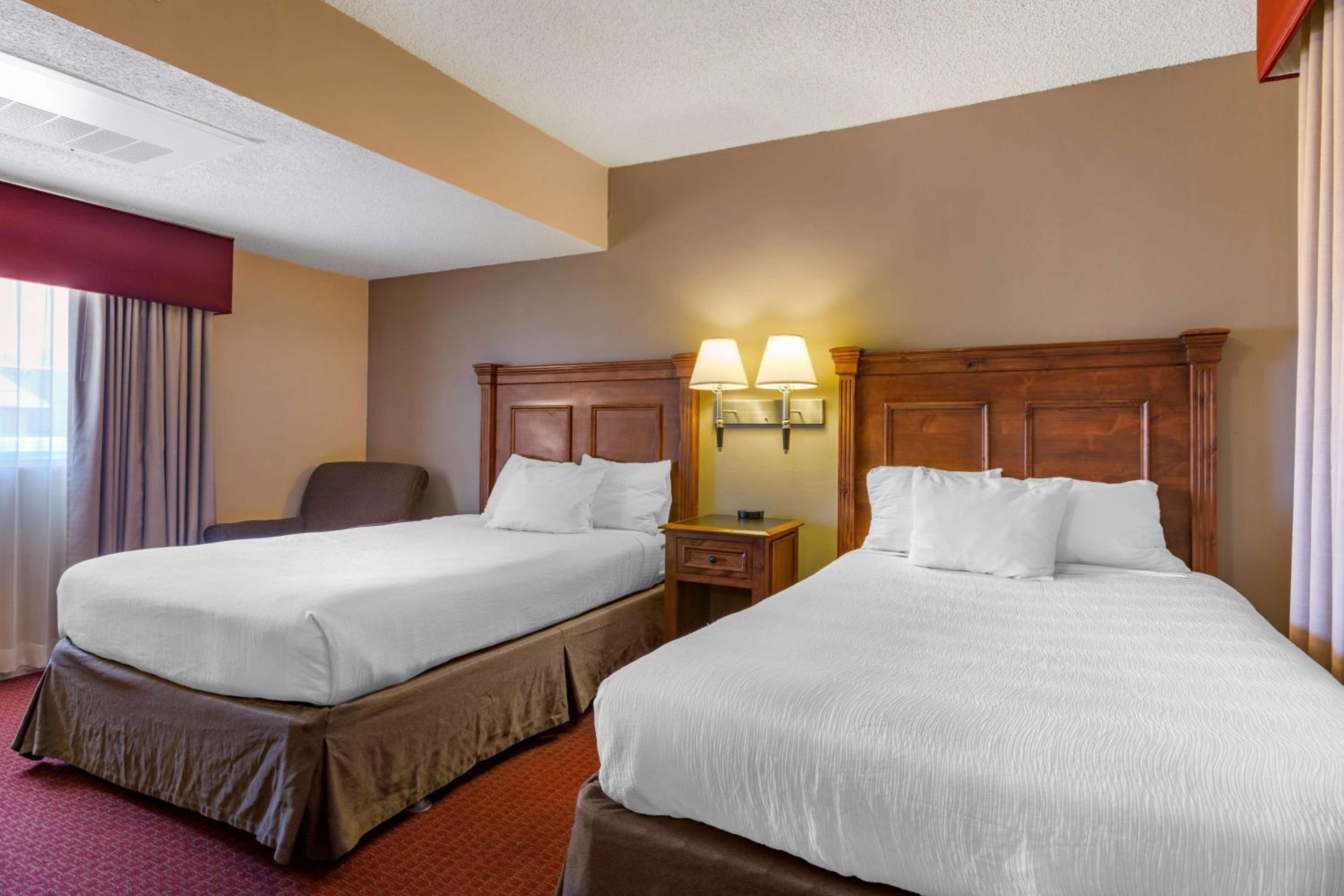 Double Room With Two Double Beds - Non-Smoking
